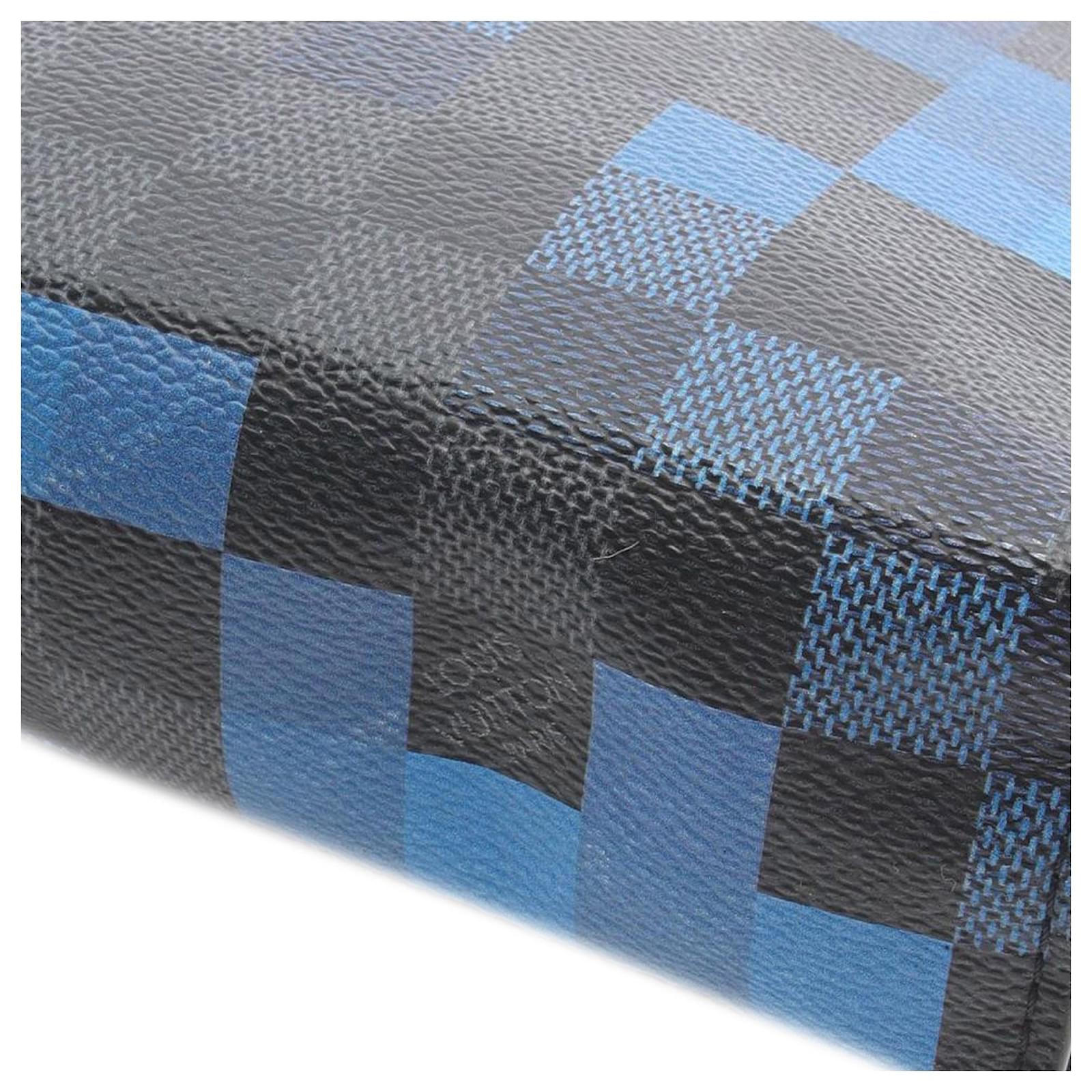 Louis Vuitton Black Damier Graphite Pixel Pochette Voyage MM Cloth Cloth  ref.2399766