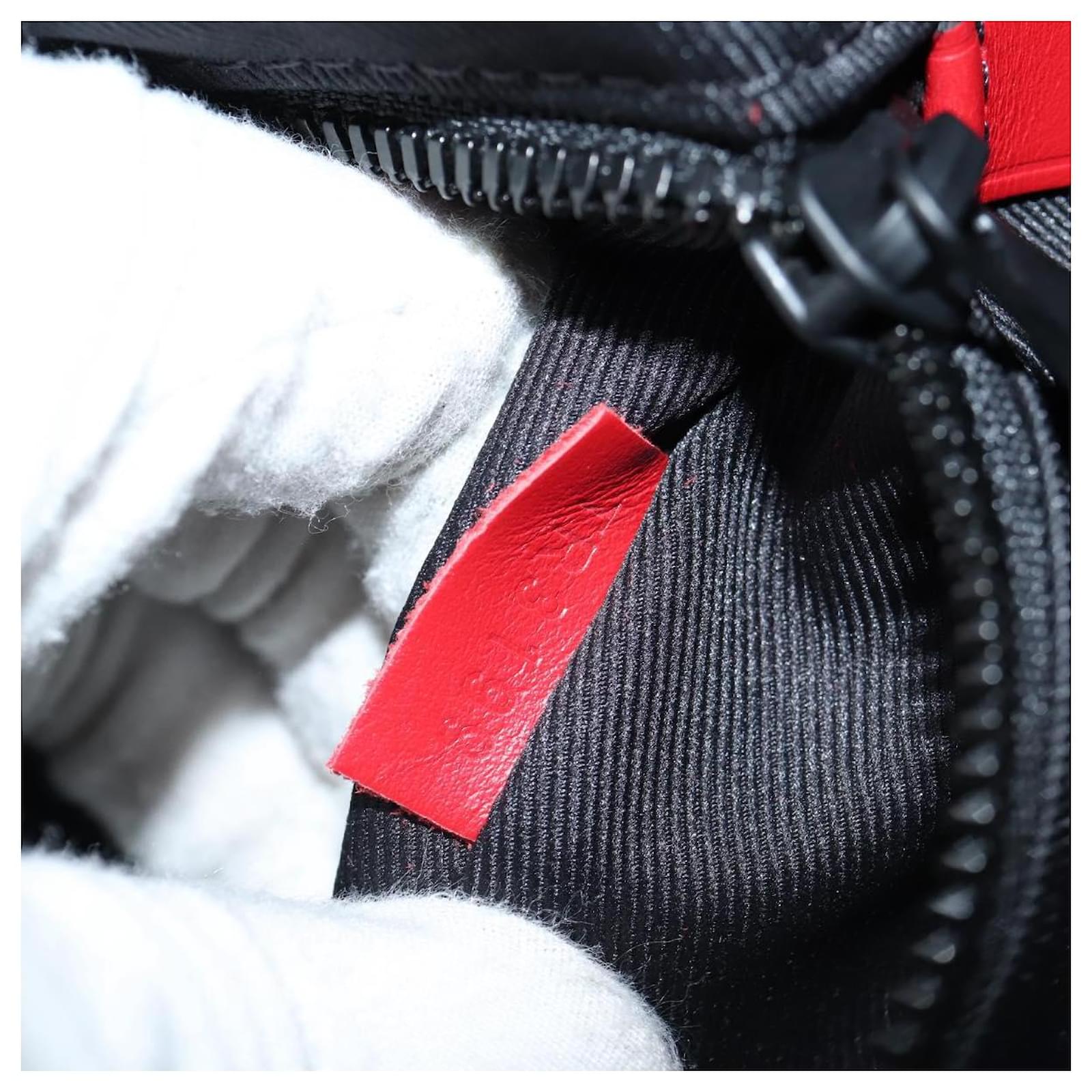 LOUIS VUITTON Epi Christopher PM Backpack Tricolor Blue Red M55565 Auth 122883M Leather ref.2400285