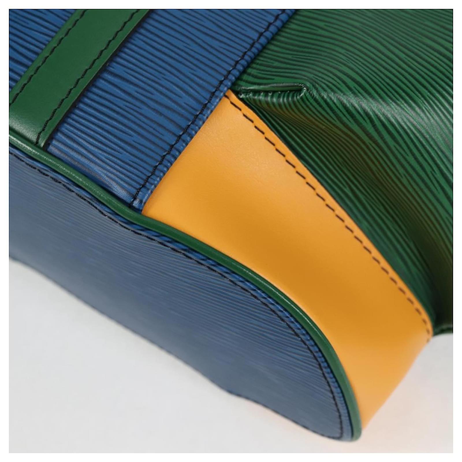 LOUIS VUITTON Epi Christopher PM Backpack Tricolor Blue Red M55565 Auth 122883M Leather ref.2400285