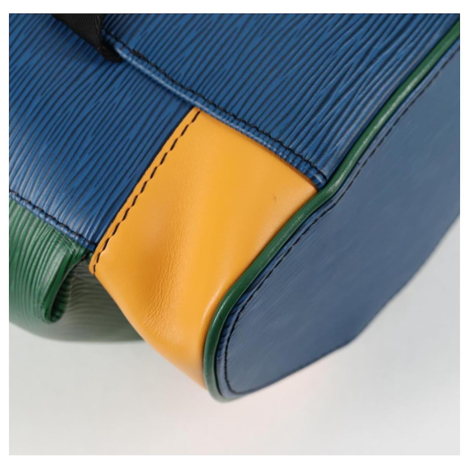 LOUIS VUITTON Epi Christopher PM Backpack Tricolor Blue Red M55565 Auth 122883M Leather ref.2400285