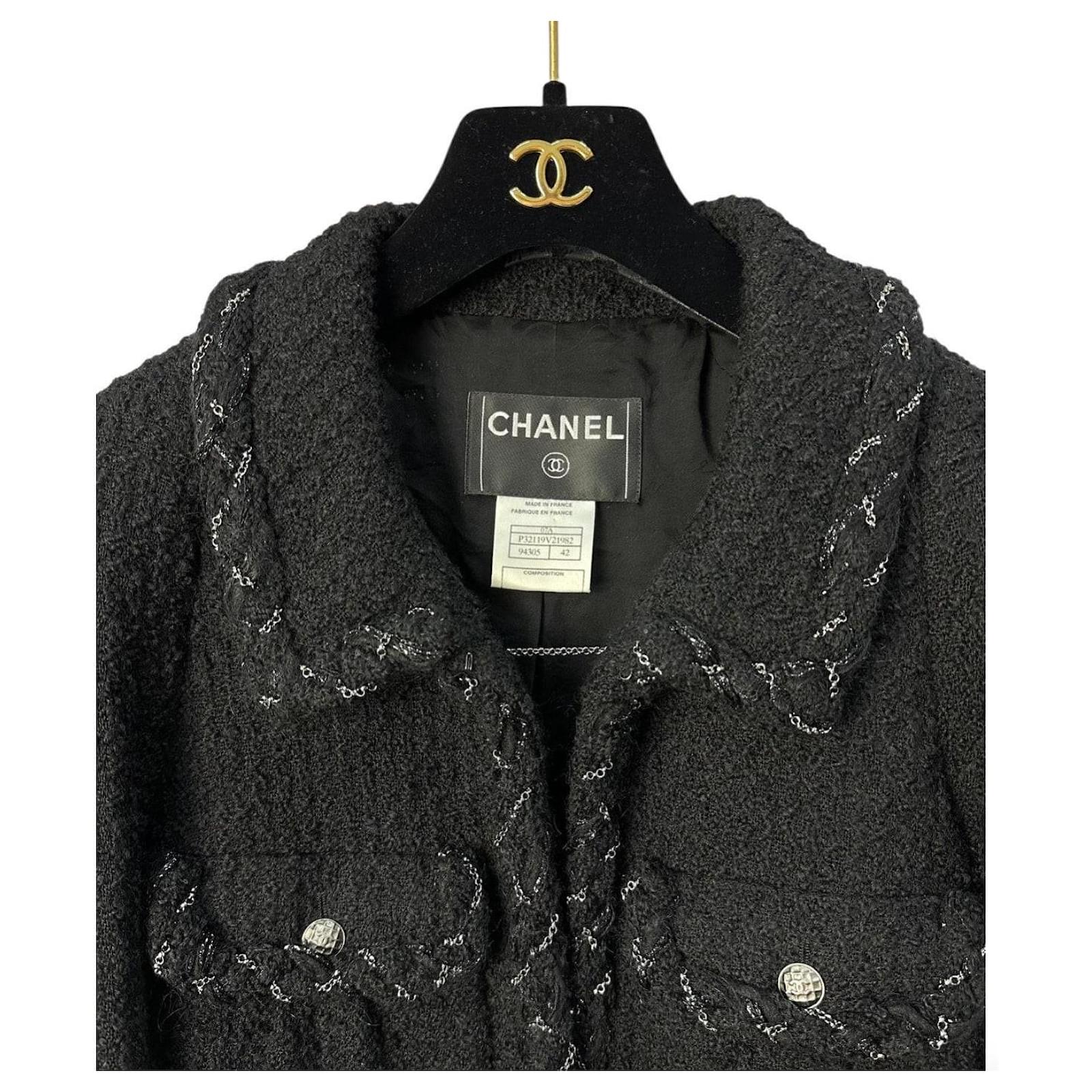 Chanel 07A Vintage Black Tweed Chain Trim Jacket Sz.42 ref.2400424