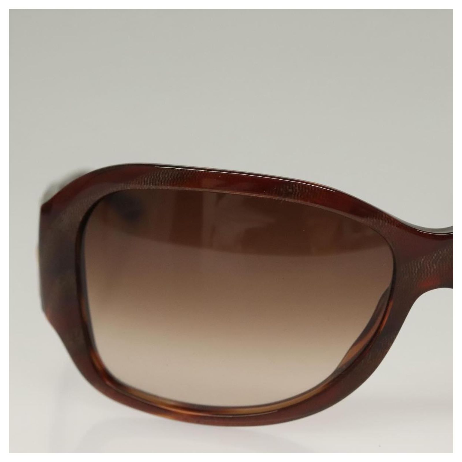 Salvatore Ferragamo Sunglasses plastic Brown Auth Amazon.com: Salvatore Ferragamo Brown Wrap Ladies Sunglasses  main image 2
