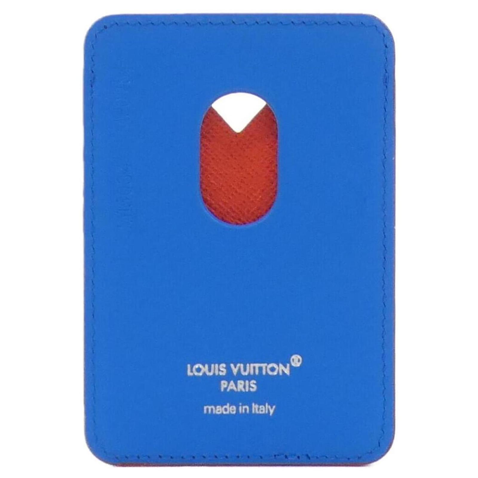 Louis Vuitton Monogram Glow Passport Cover Blue Cloth  ref.2401877