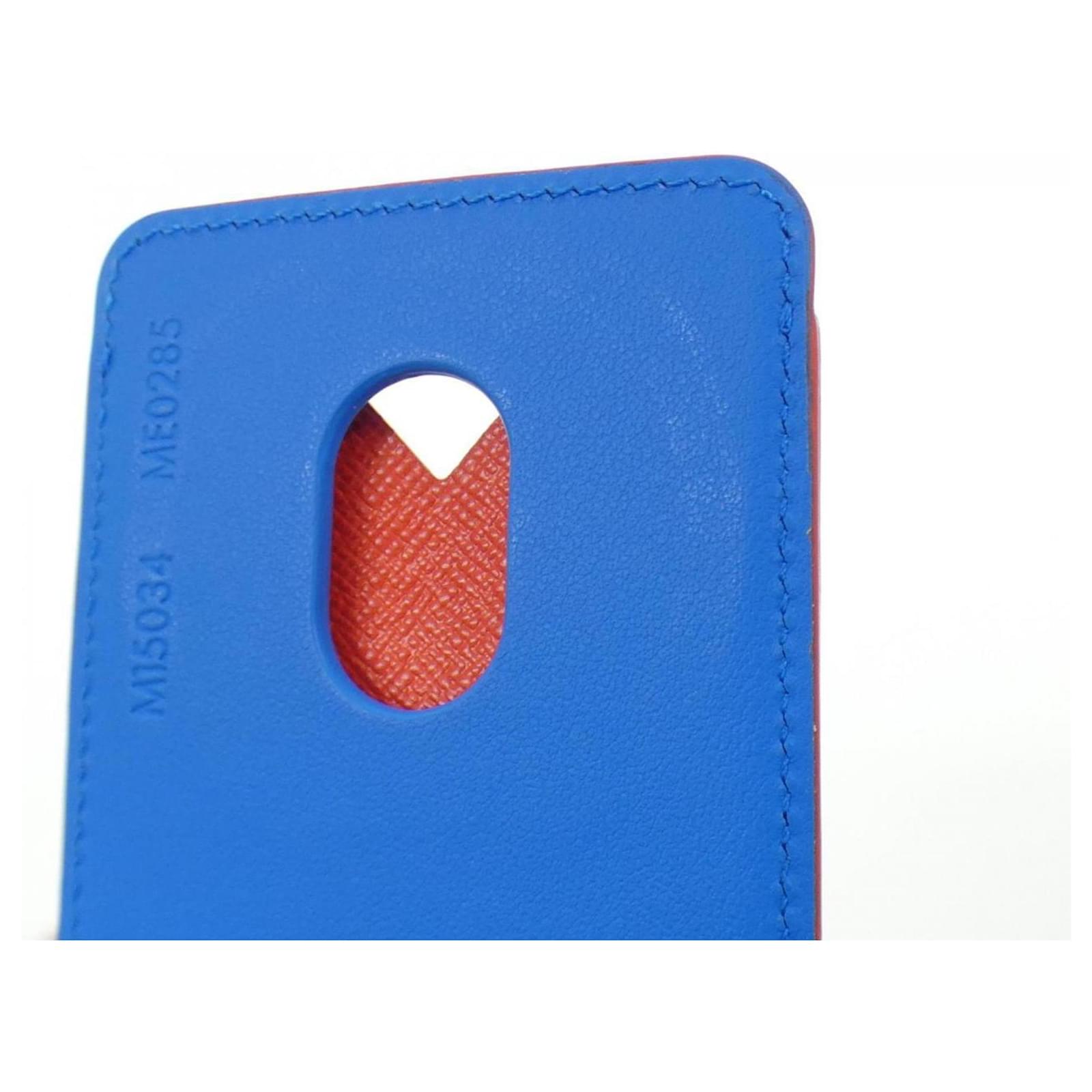 Louis Vuitton Monogram Glow Passport Cover Blue Cloth  ref.2401877