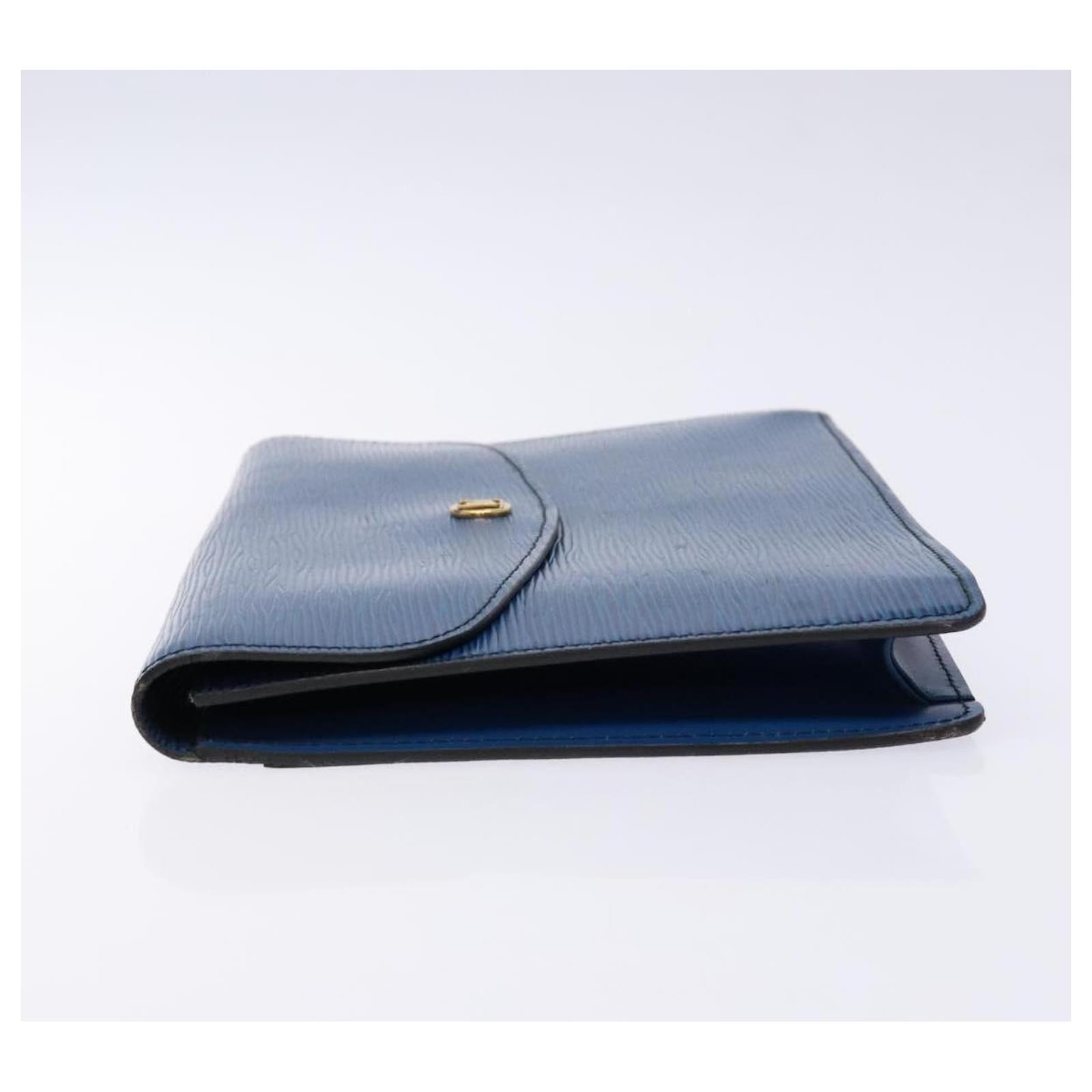 LOUIS VUITTON Epi Montaigne 27 Clutch Bag Blue M52655 LV Auth 135873 Leather ref.2404658