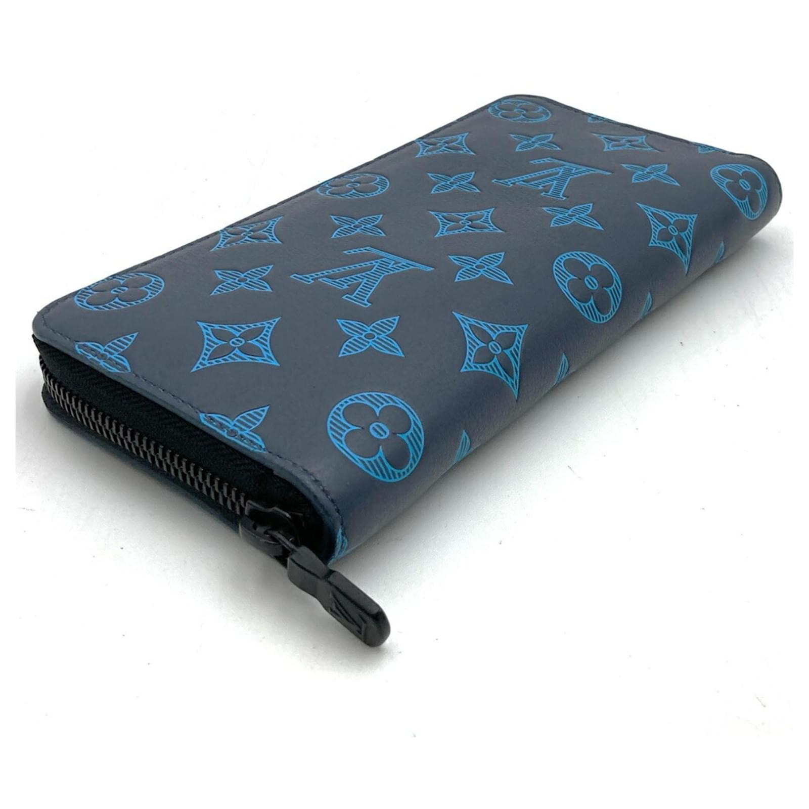 Louis Vuitton Monogram Shadow Long Wallet Blue Navy blue Cloth  ref.2410037