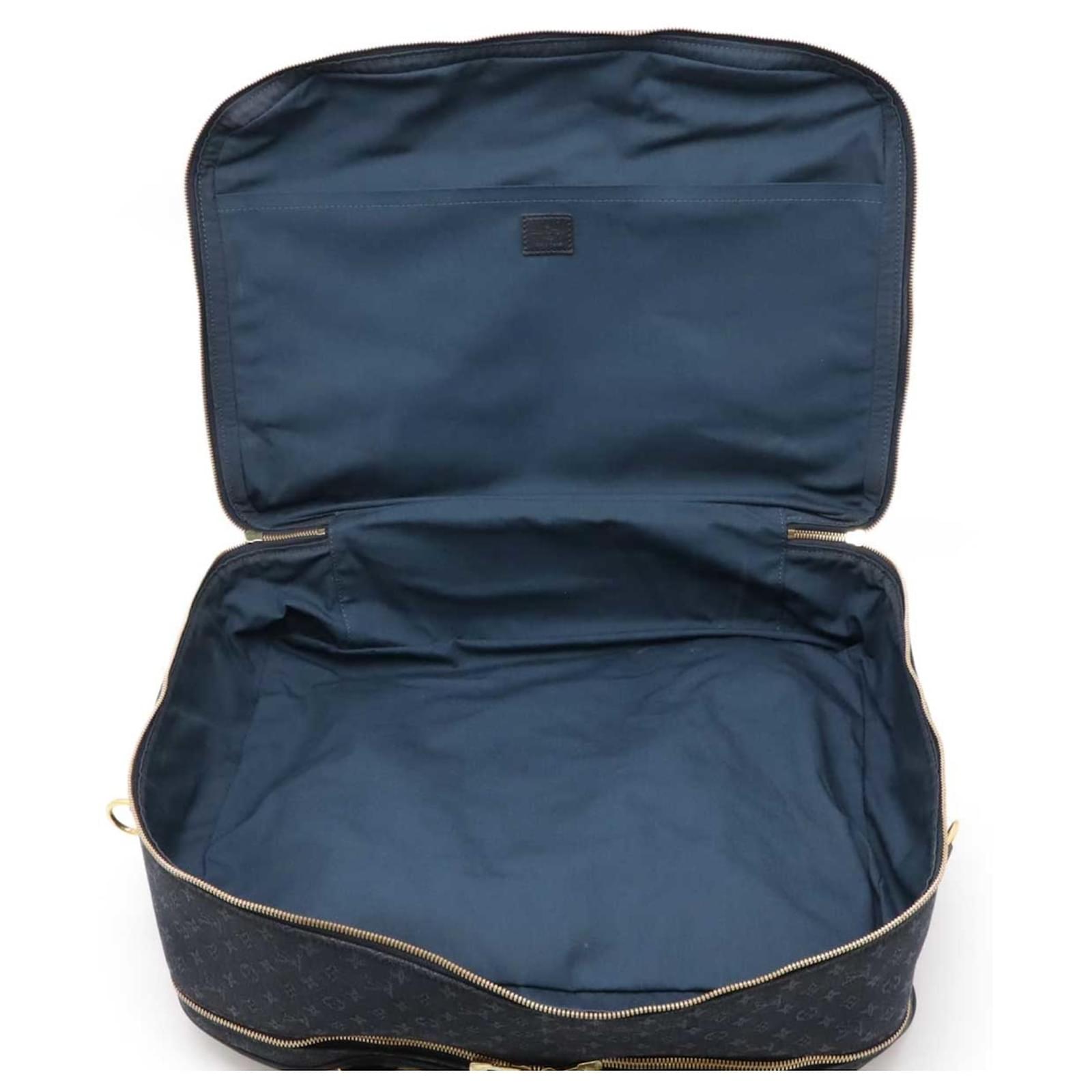 Louis Vuitton Claudine Blue Cloth  ref.2414269