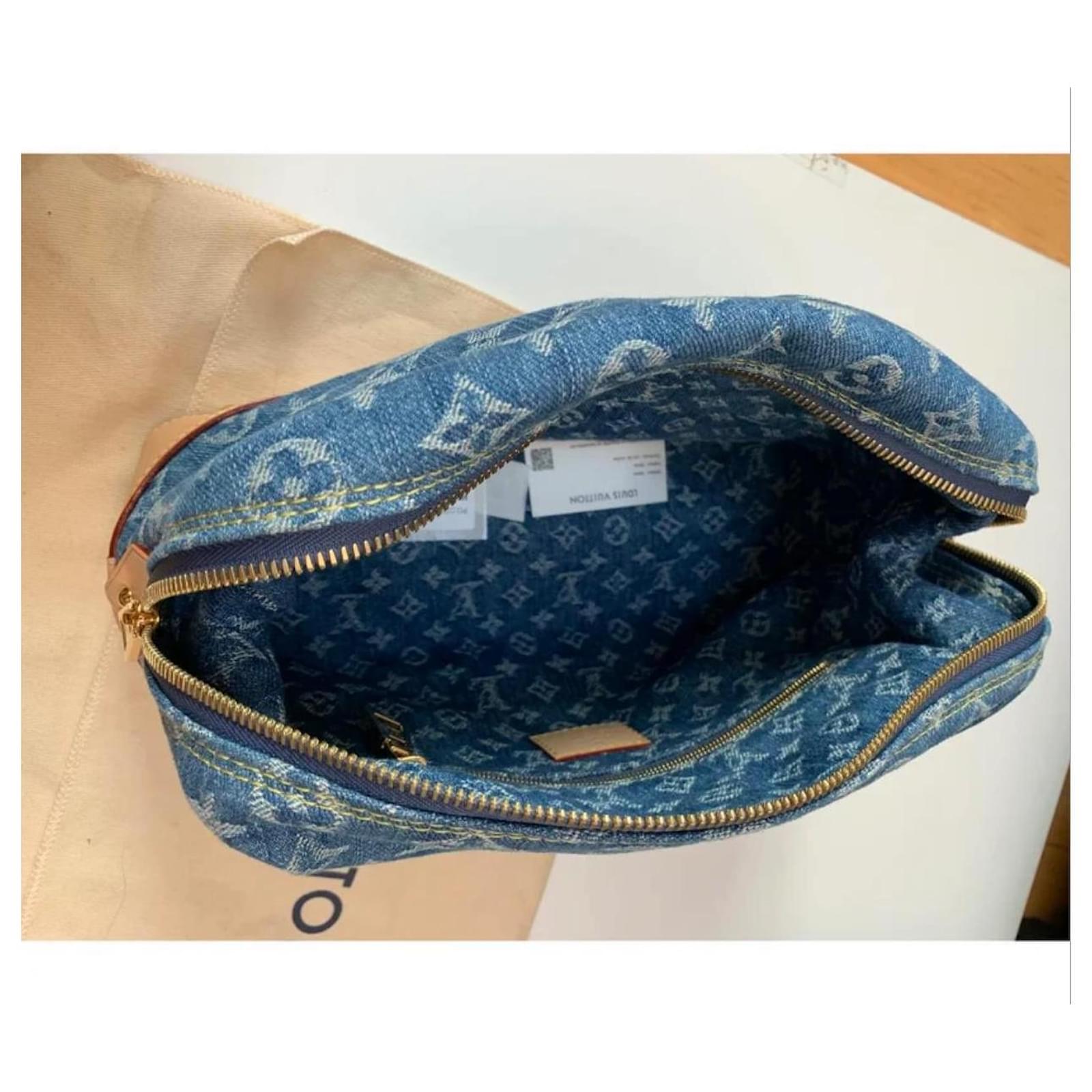 Louis Vuitton Clutch bags Blue Denim ref.2414927