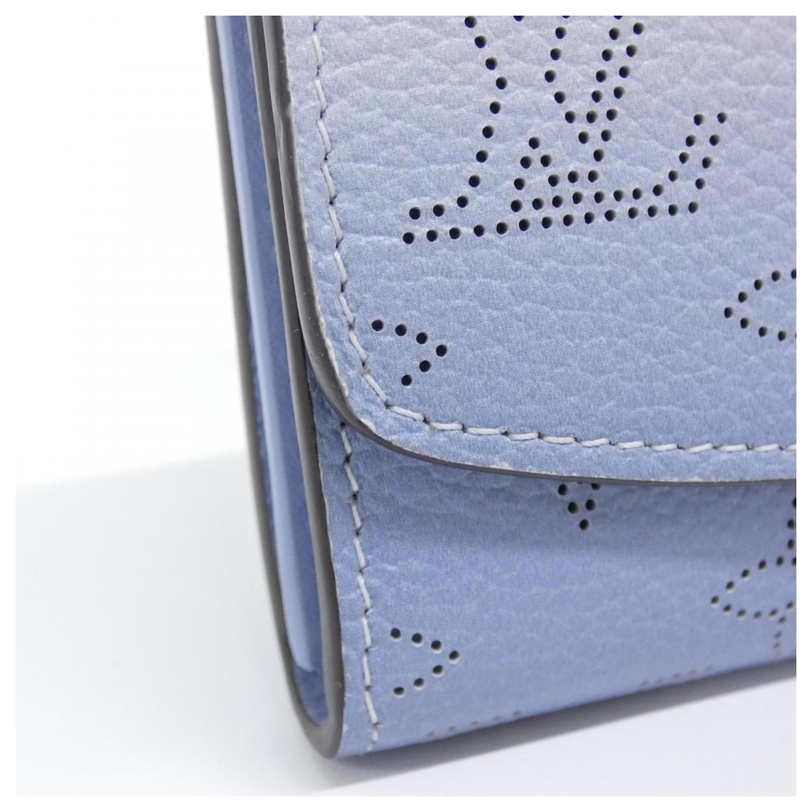 Louis Vuitton Mahina Portefeuille Iris Compact Wallet Light blue Leather  ref.2415148