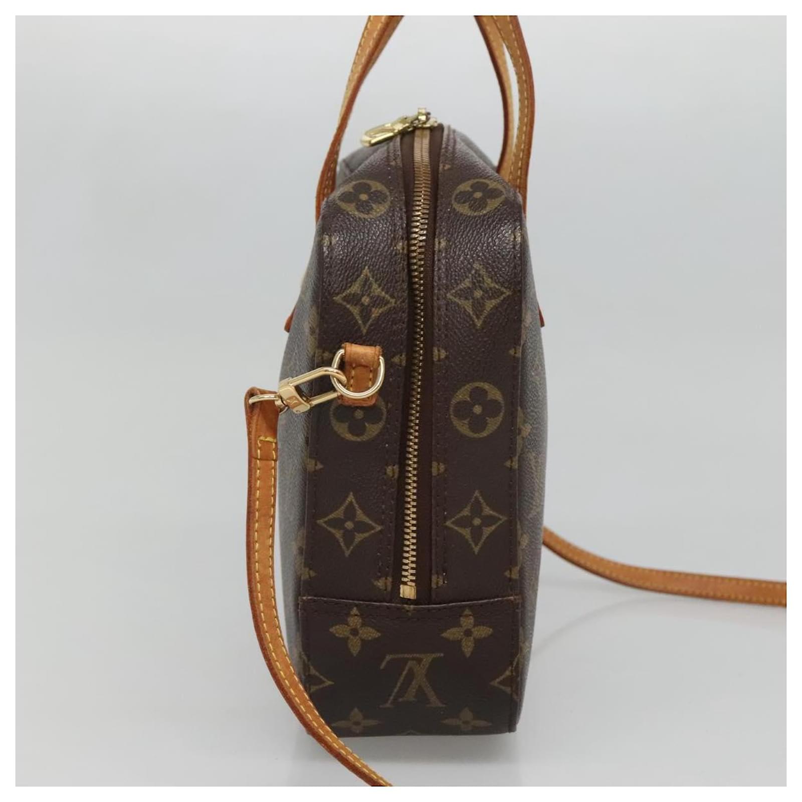 バッグ Louis Vuitton Monogram Spontini M47500 Louis Vuitton Preloved Spontini Bag - YouTube