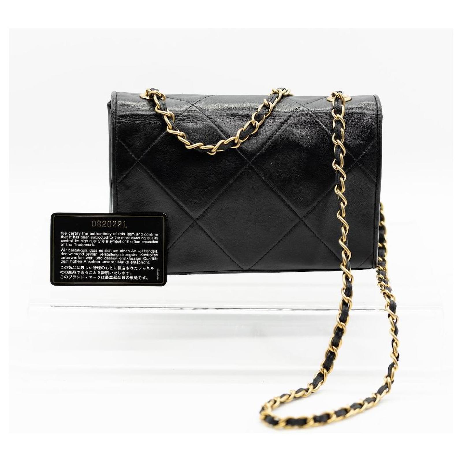 Chanel Vintage Series 0 – Timeless/Classique Small Flap Bag