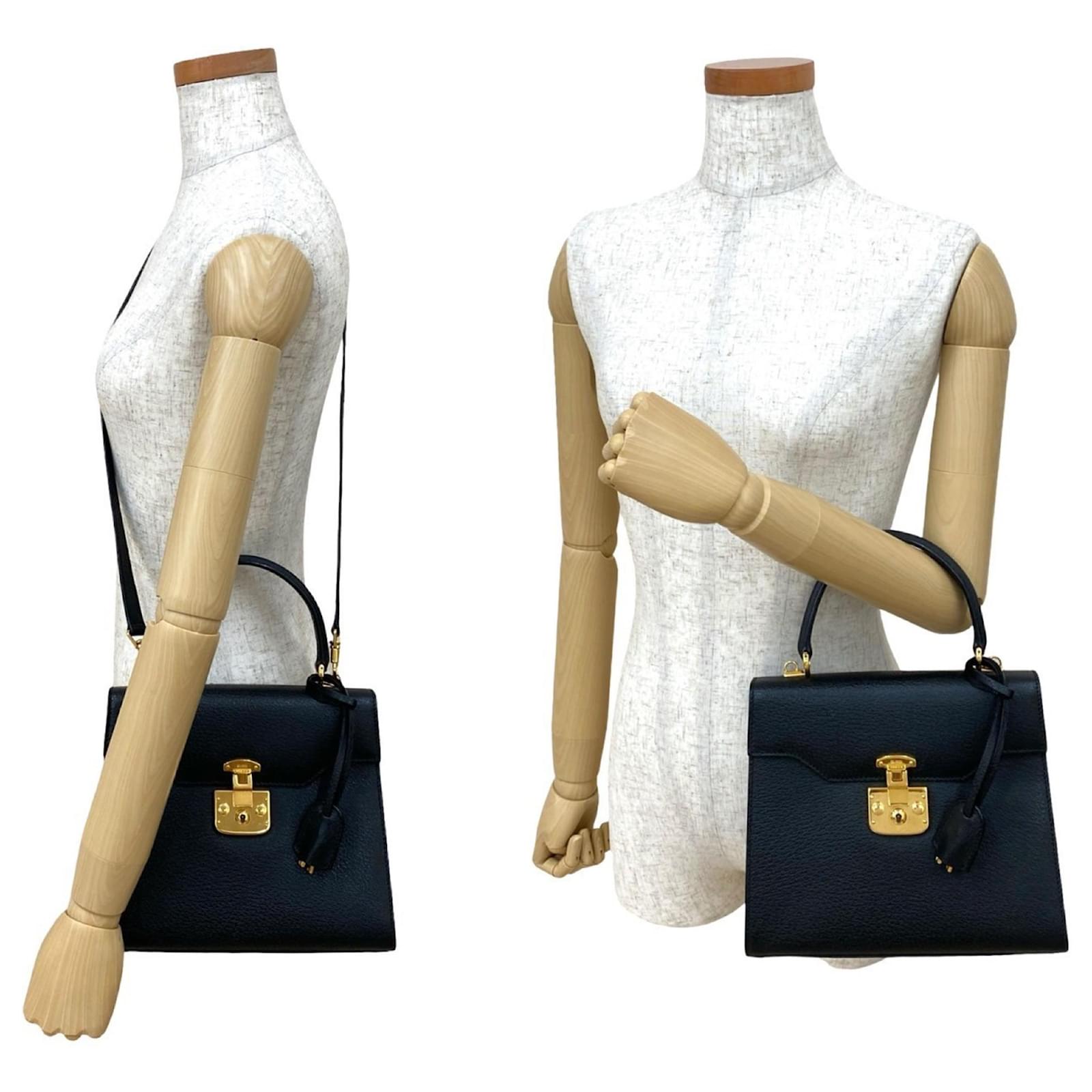 バッグ OLD GUCCI 2way Leather Shoulder Bag GUCCI Shoulder Bag Leather 2way Black Gold Auth 117991 | eBay