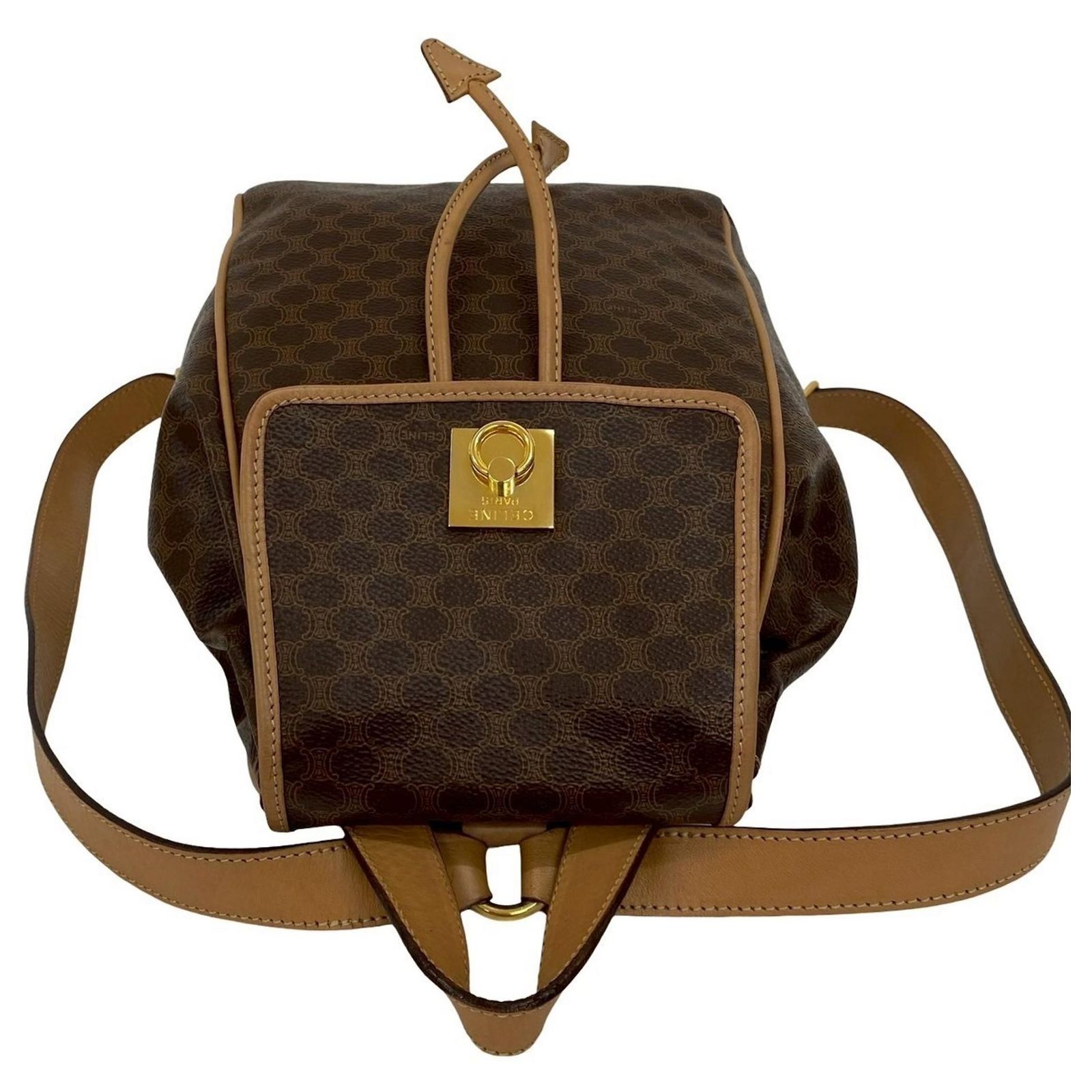 Céline Celine Brown Leather Backpack ref.2419924 - Joli Closet display picture 2