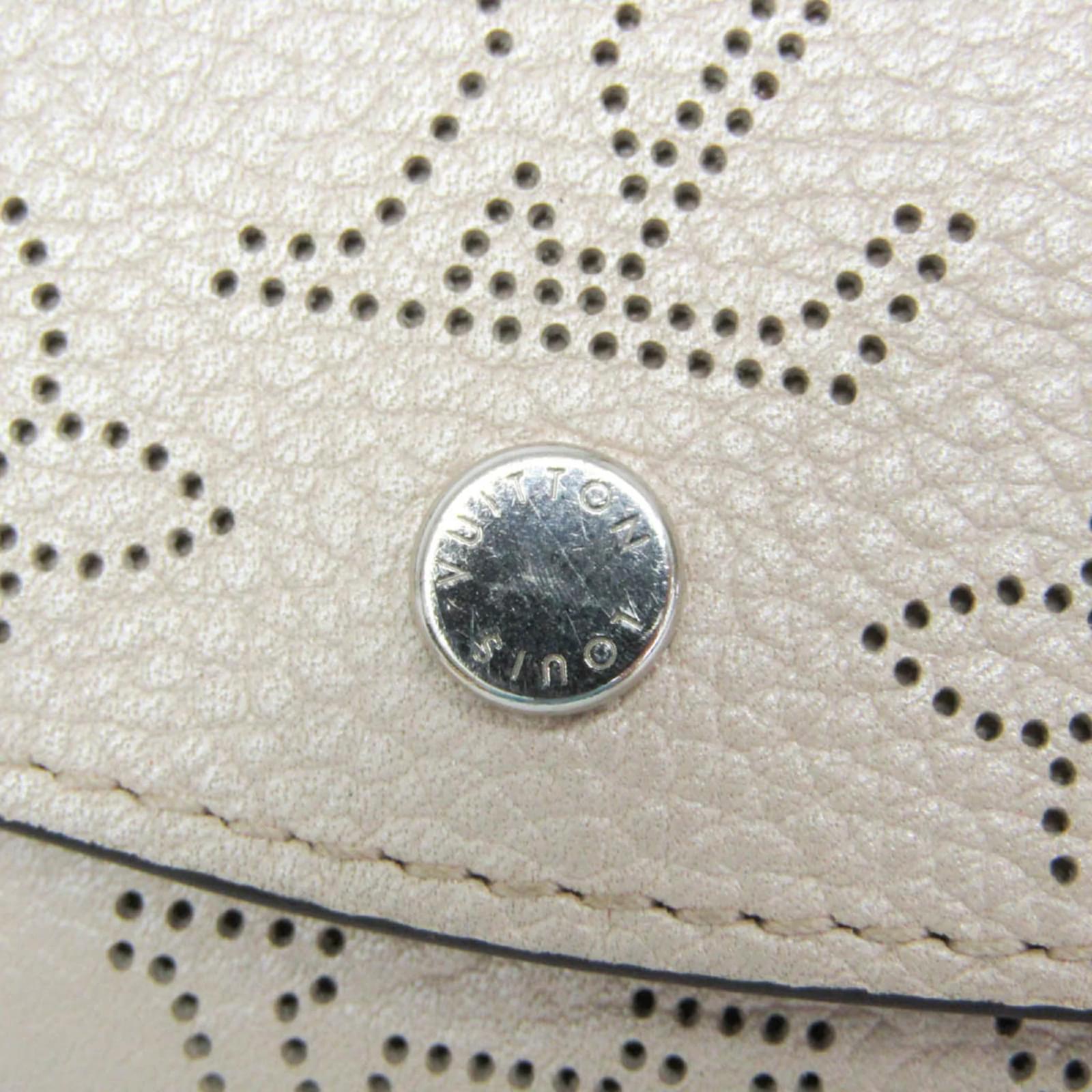 Louis Vuitton Mahina 4 Key Holder Beige Leather  ref.2420722