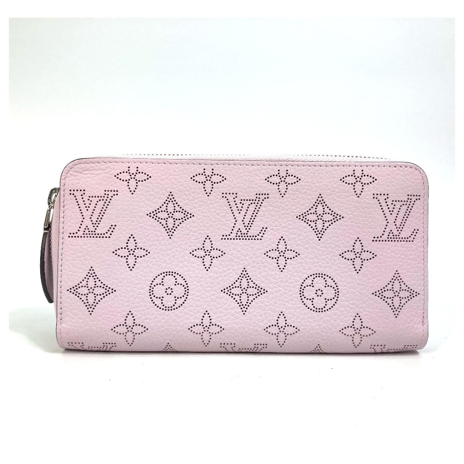 Louis Vuitton Mahina Zippy Wallet Purple Leather  ref.2421126