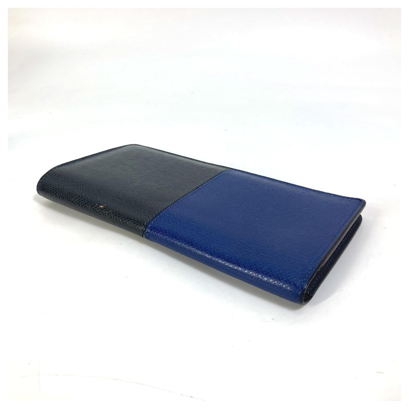 Louis Vuitton Taiga V Portefeuille Brazza NM Bifold Long Wallet Blue Navy blue Leather  ref.2422160