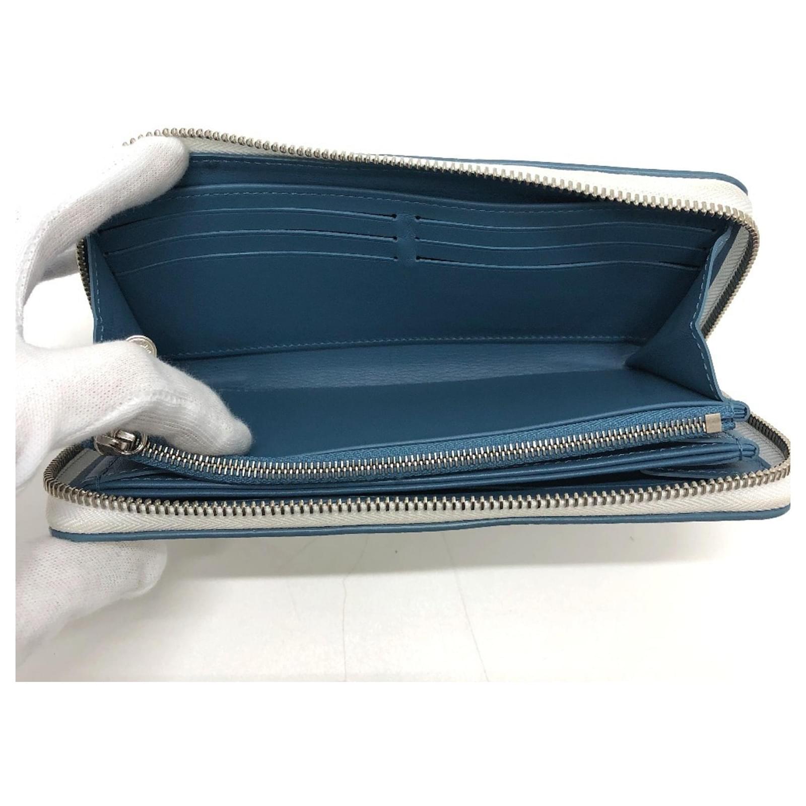 Louis Vuitton Monogram Mahina Zippy Wallet White Leather  ref.2423747