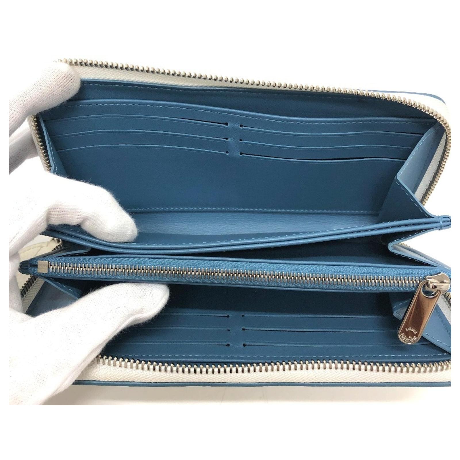 Louis Vuitton Monogram Mahina Zippy Wallet White Leather  ref.2423747