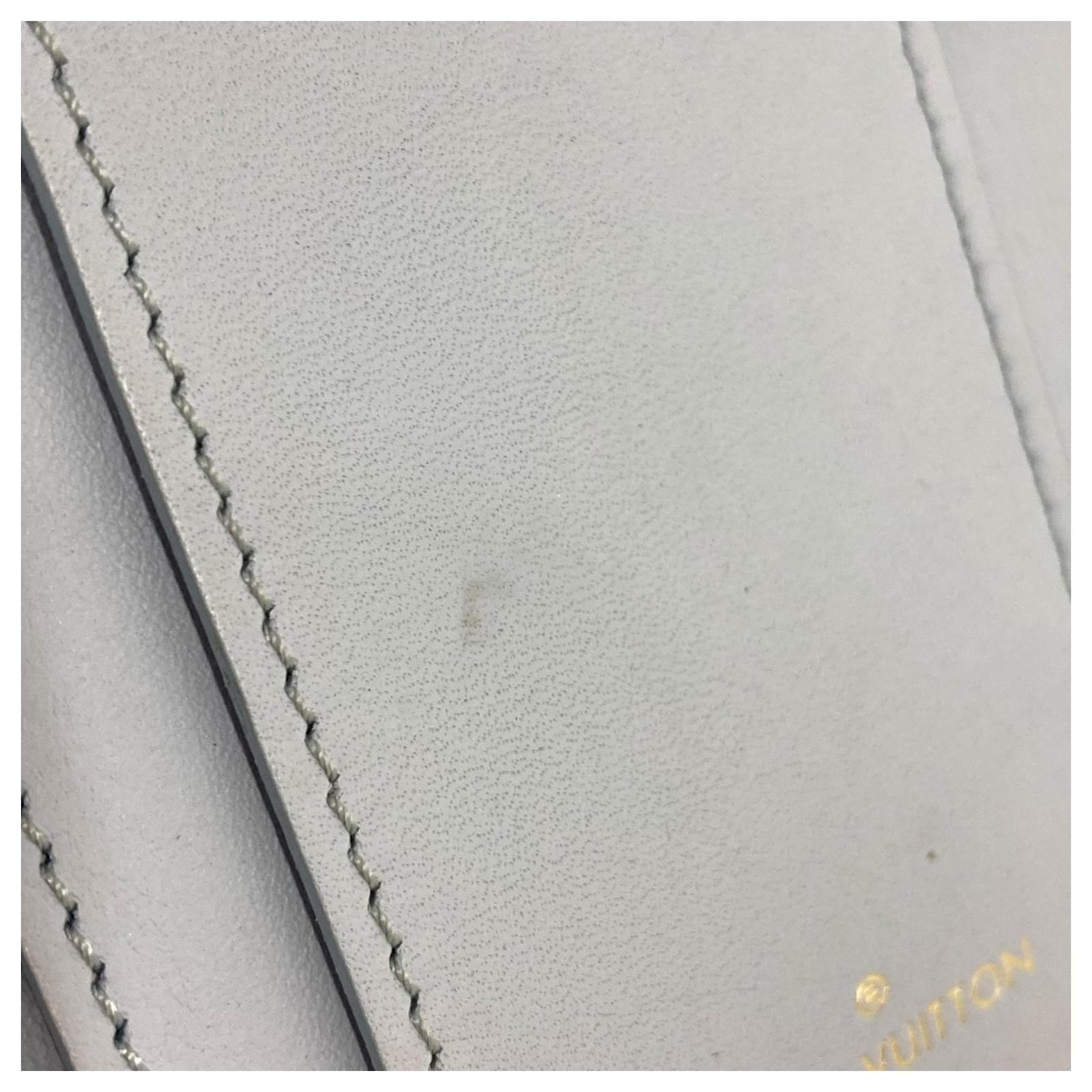 Louis Vuitton Portefeuille Capucines XS Compact Tri-fold Wallet Blue Leather  ref.2424706