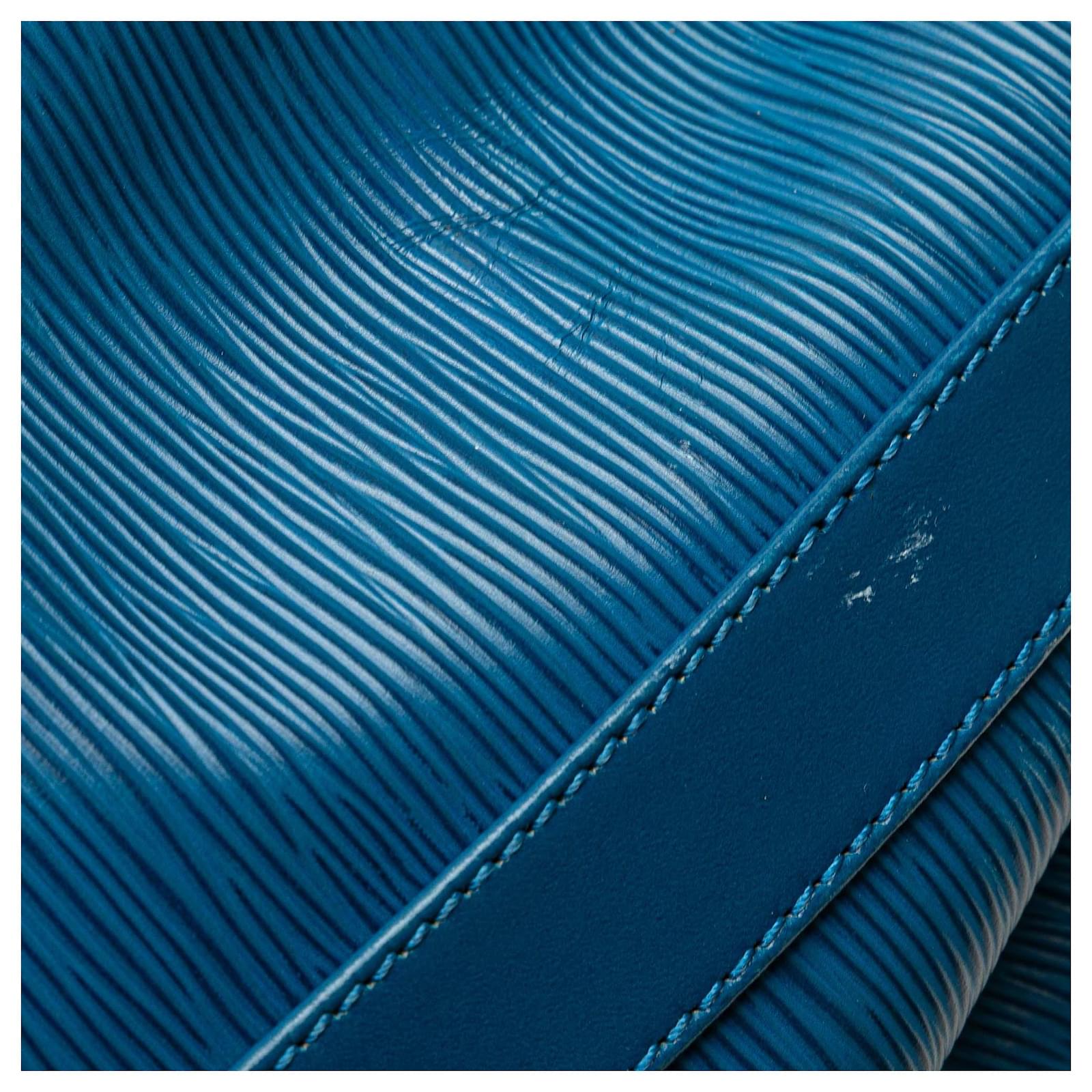 Louis Vuitton Blue Epi Randonnee PM Leather  ref.2429585