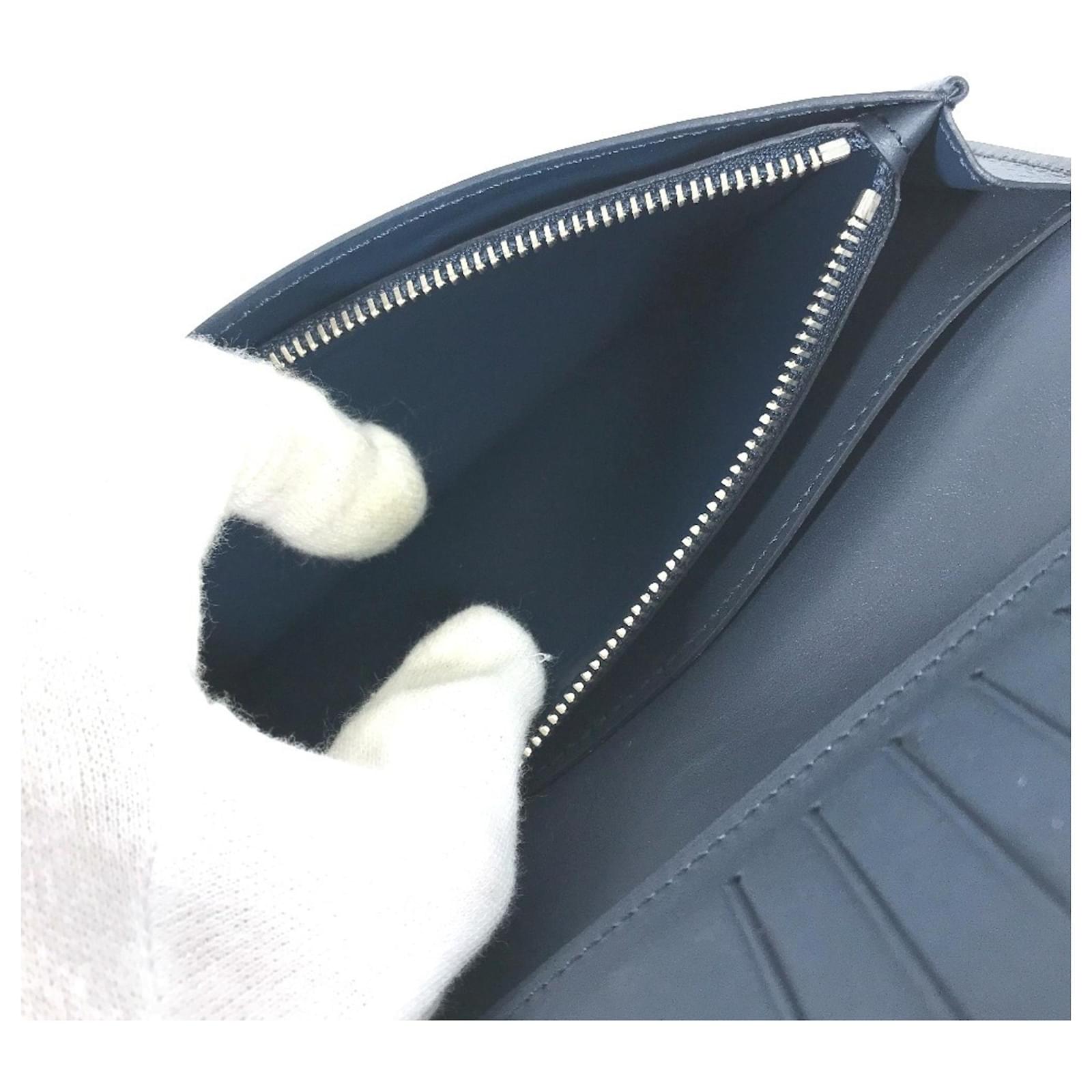 Louis Vuitton Ombre Long Wallet Navy blue Leather  ref.2430941
