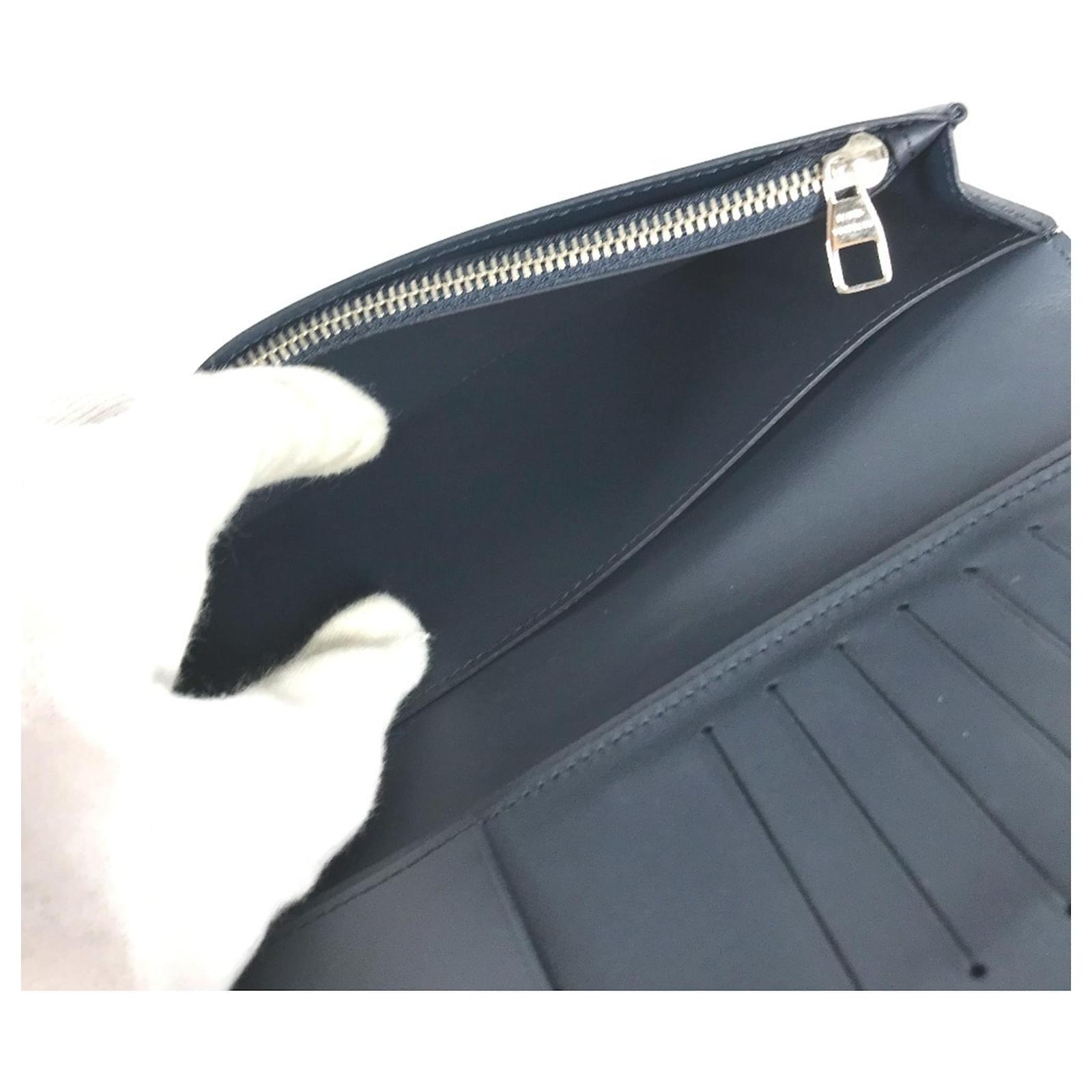 Louis Vuitton Ombre Long Wallet Navy blue Leather  ref.2430941