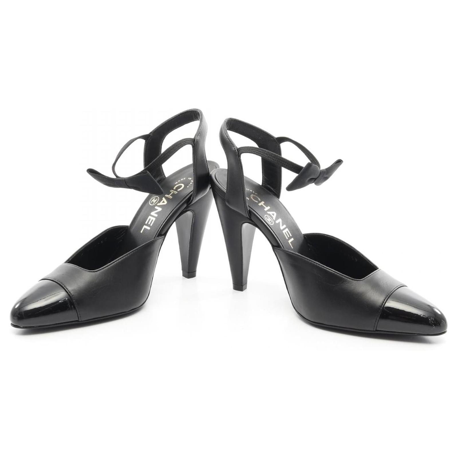 Chanel Coco Mark Ribbon Leather Patent Leather Pumps Black