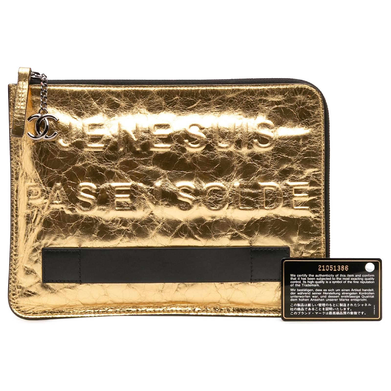 Chanel Gold Metallic Lambskin Je Ne Suis Pas En Solde Clutch