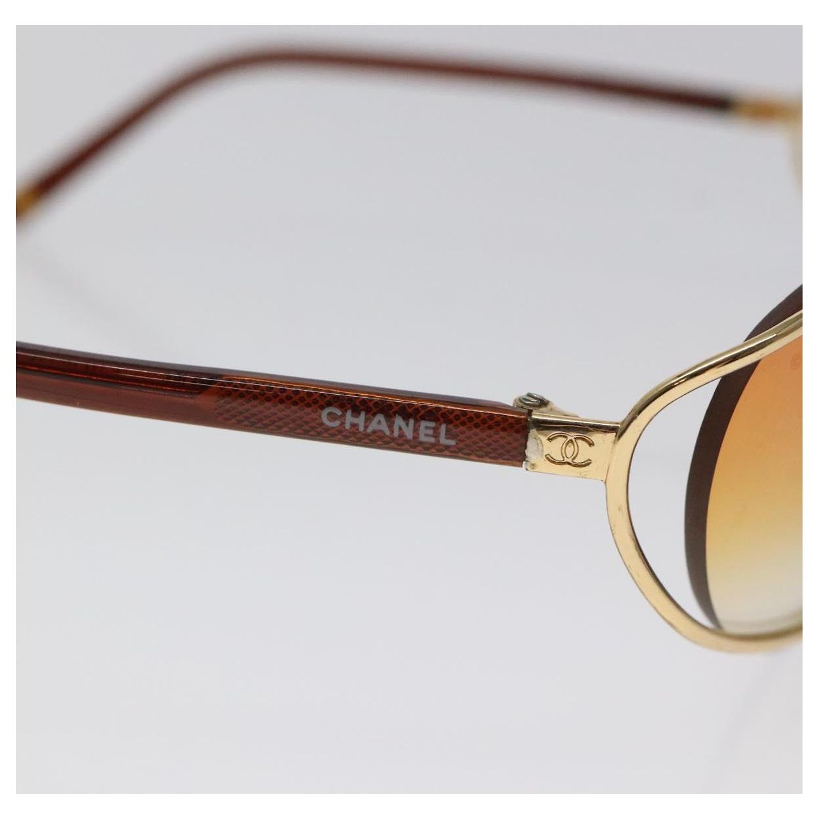 CHANEL Sunglasses plastic Orange CC Auth SW918 Chanel orange sunglasses – Les Merveilles De Babellou main image 4