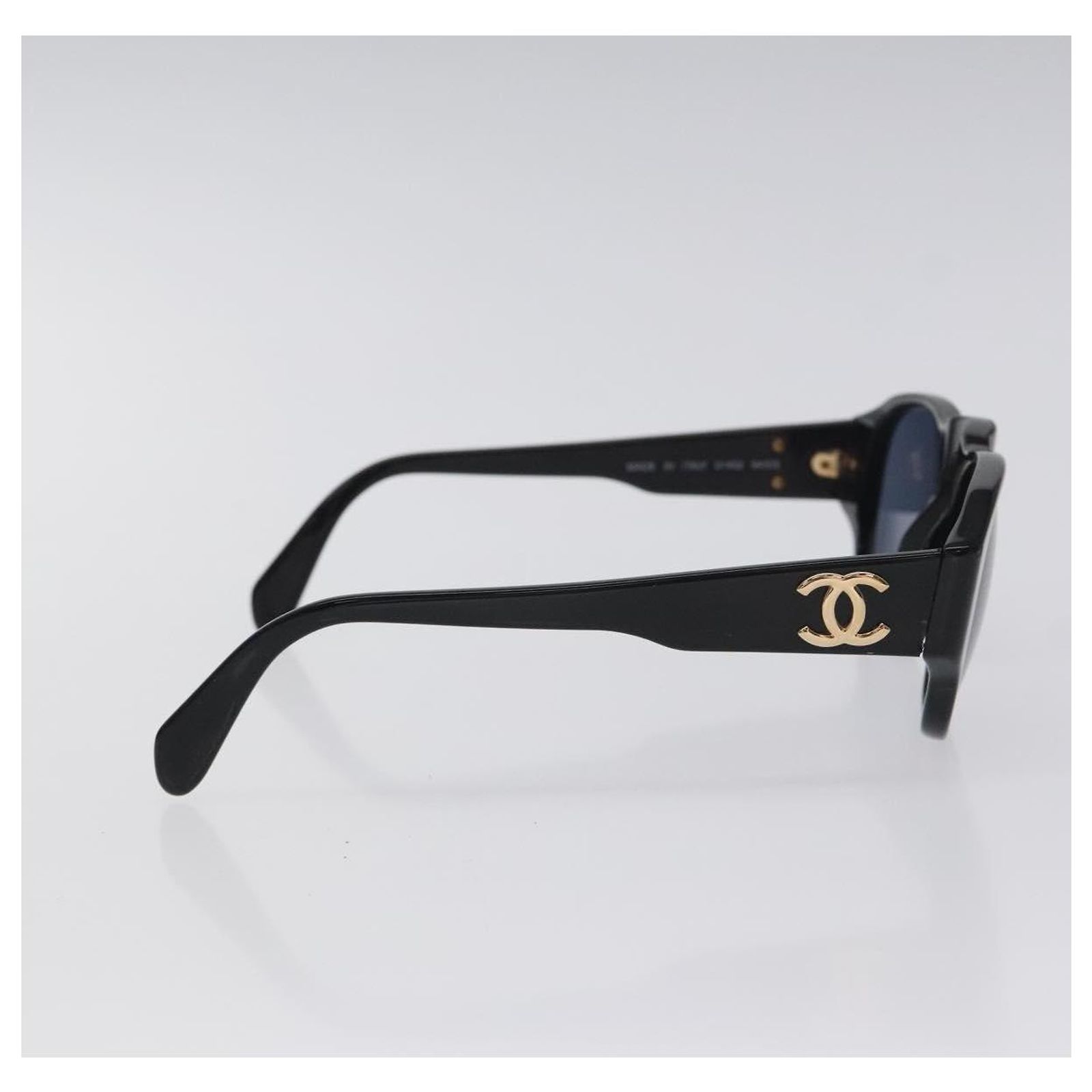 CHANEL Sunglasses plastic Black CC Auth SW917 ref.2452926 