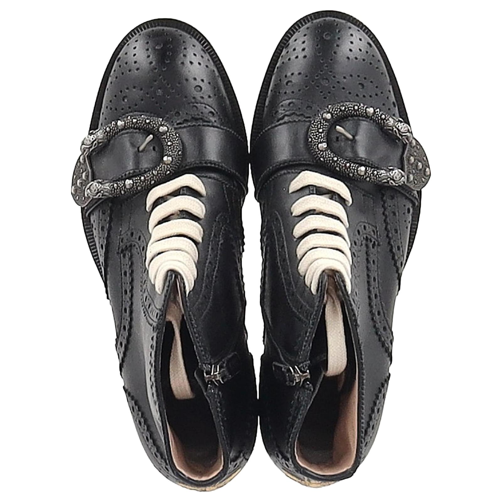 Dionysus Gucci Queercore Brogue Wingtip Boots in Black Leather ref