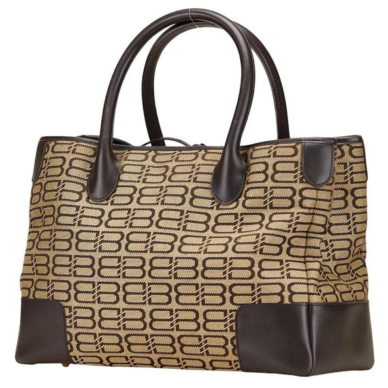 バッグ BALENCIAGA BB LOGO LEATHER TOTE HAND BAG Balenciaga logo-print Tote Bag | White | FARFETCH CA