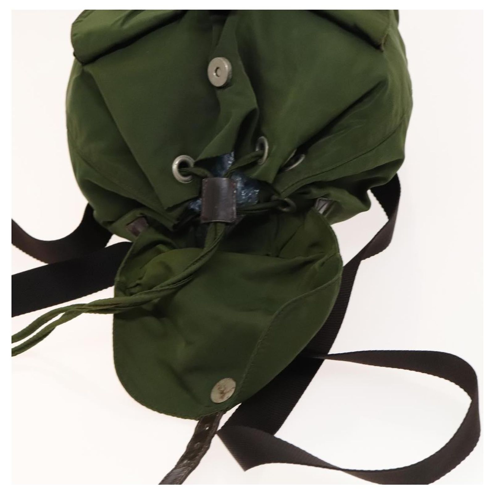 PRADA Backpack Nylon Khaki Auth th6262 PRADA Backpack Nylon Khaki Auth th6262 ref.2471593 - Joli Closet main image 2