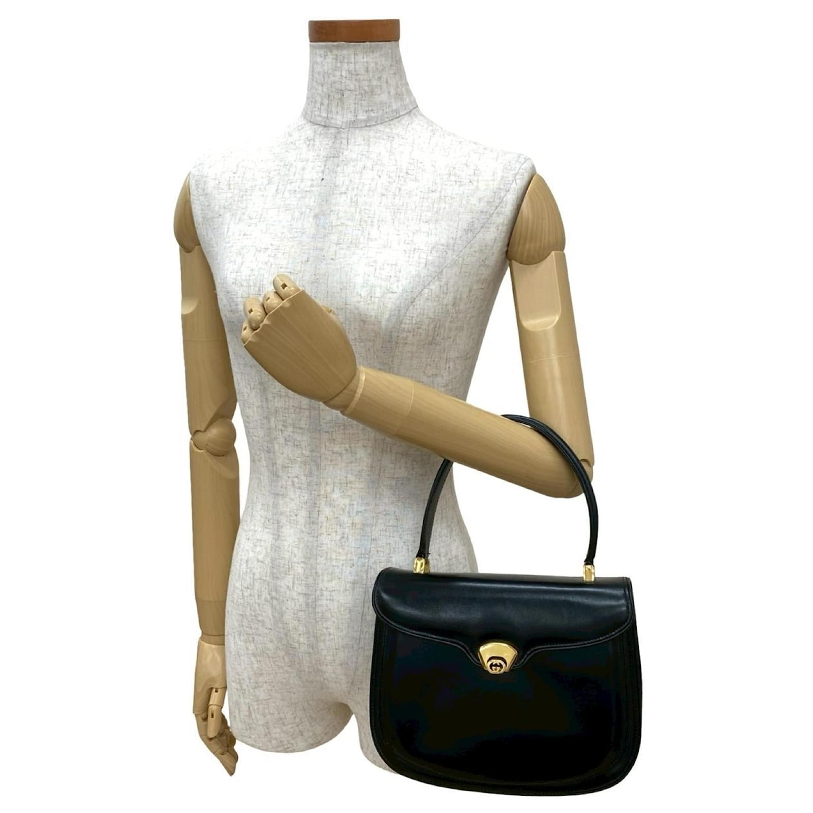 Gucci Old Logo Calfskin Handbag Black Leather ref.2471824