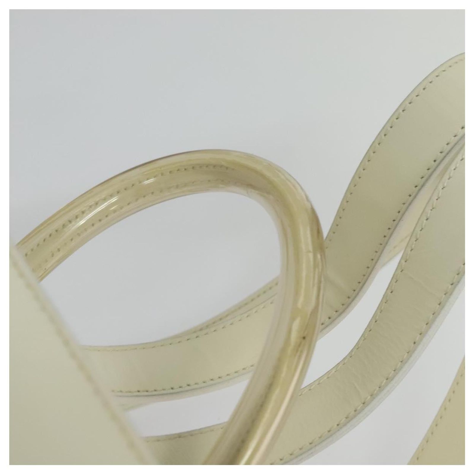 Salvatore Ferragamo Gancini Backpack Patent leather White  display picture 2