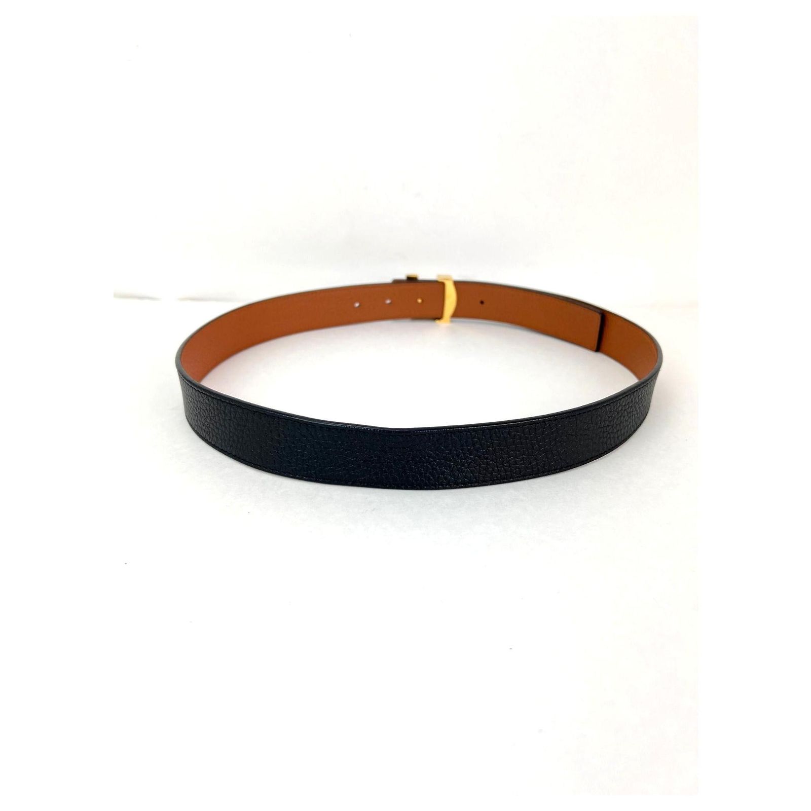 Louis Vuitton 30mm Black Brown Leather Reversible Initiales  display picture 3