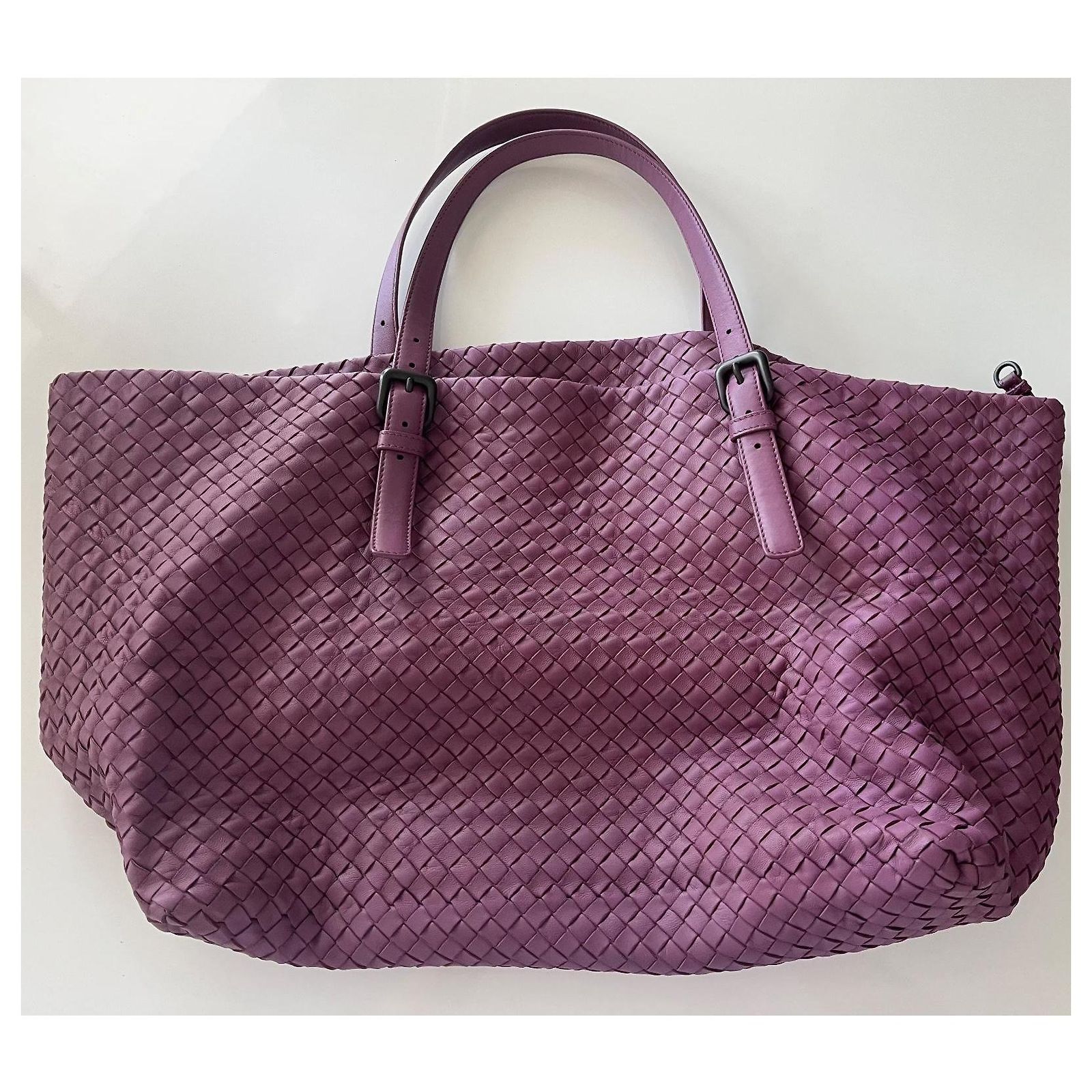 Bottega Veneta large Intrecciato leather Cesta tote in purple ref