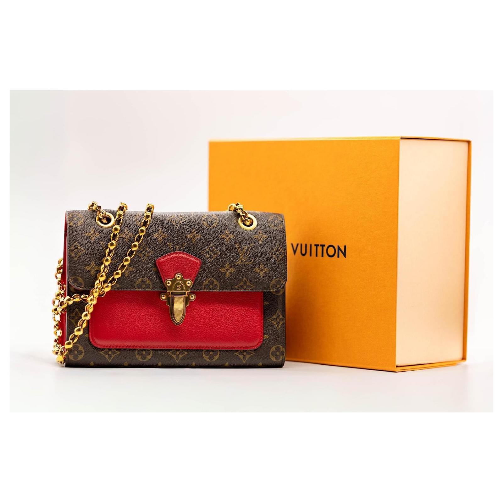 Louis Vuitton Victoire Bag 2018 – Excellent Condition, Monogram