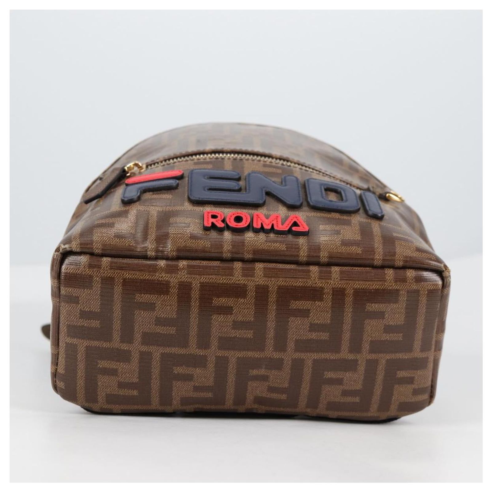 FENDI Zucca Canvas Backpack Brown Black gold Auth 111351 FENDI Zucca Canvas Backpack Brown Black gold Auth ep8792  main image 4