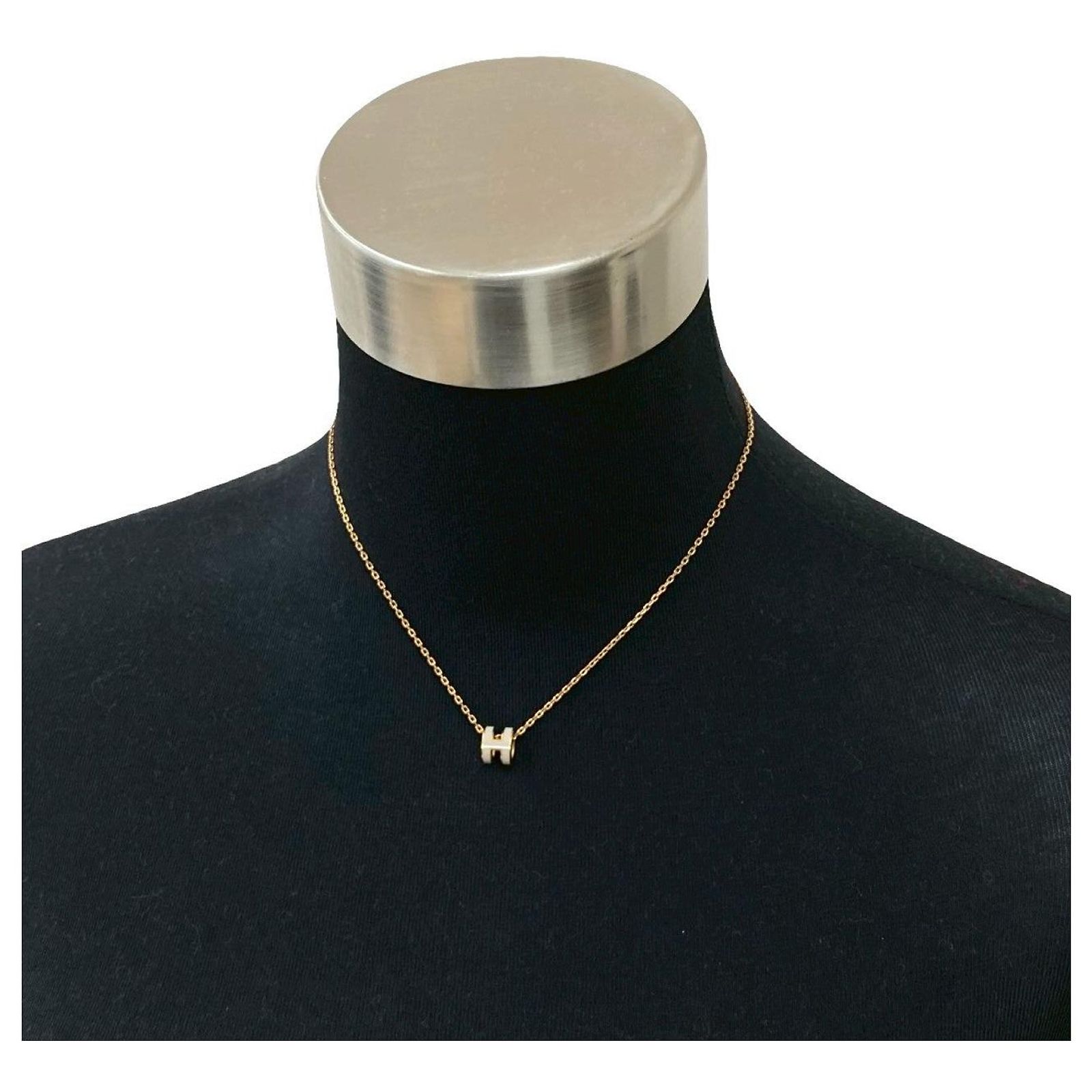 Hermès Hermes Pop H Necklace Pendant Golden Metal ref.2501583 - Joli Closet