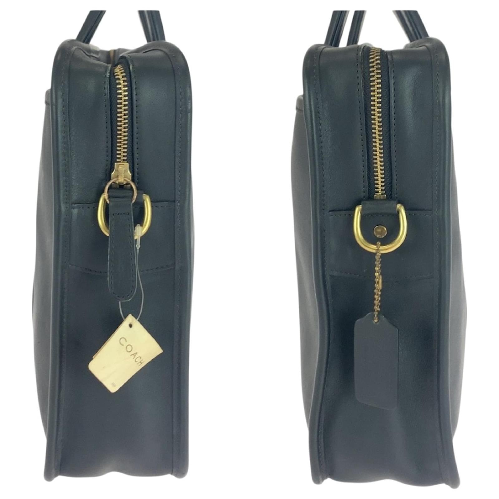 【本日限定★アメリカ製】VINTAGE COACH HAND BAG 5296 COACH Old Coach 5296 Black Leather Shoulder Bag ref.2504851 - Joli
