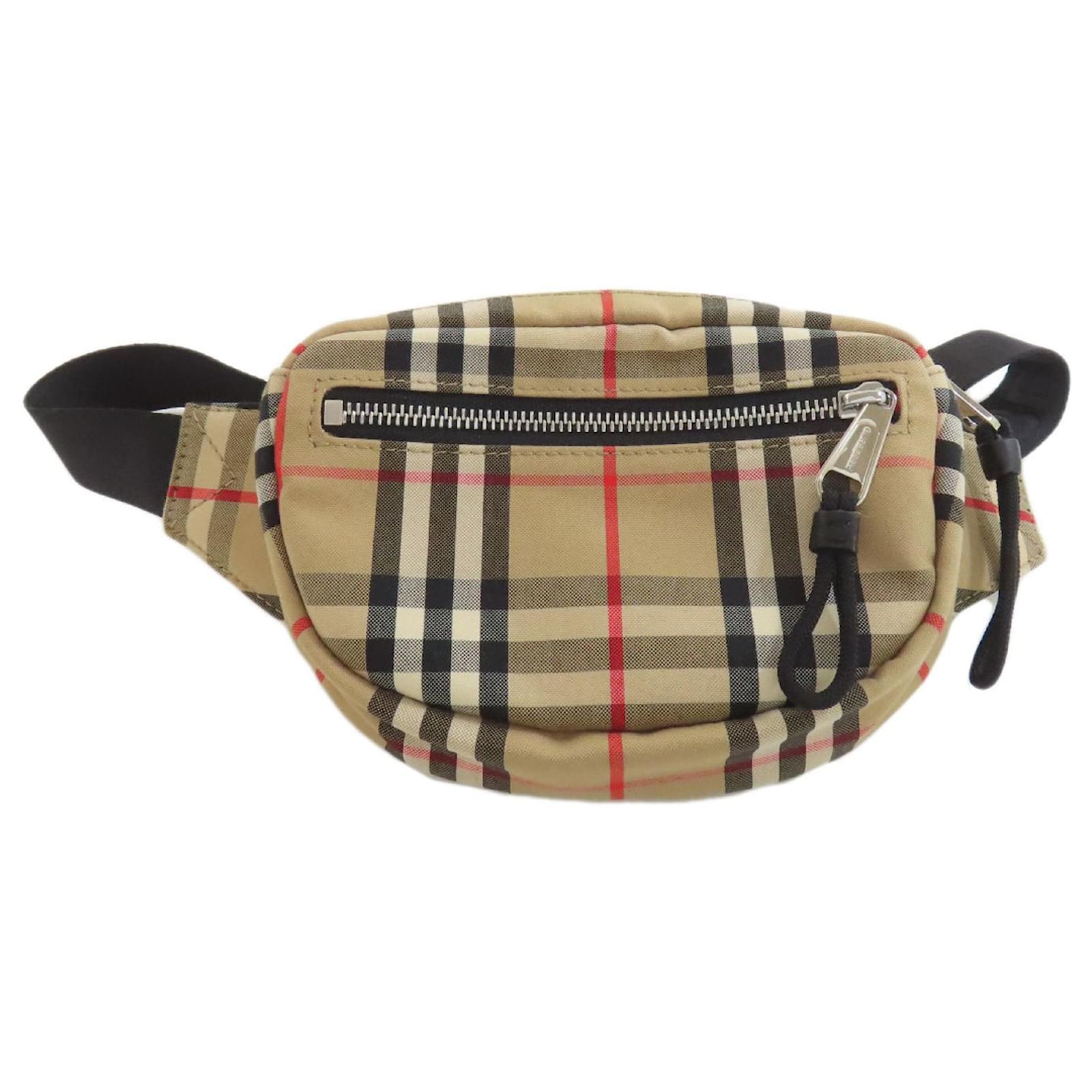 Bolso de cadera de lona Nova Check de Burberry para mujeres Beige