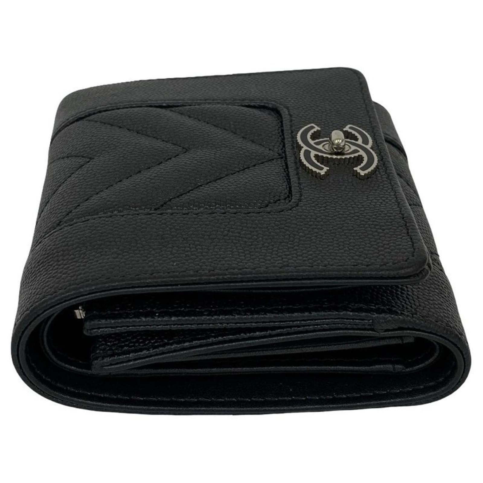 CHANEL  ココマークスティッチ　ウォレット CHANEL V Stitch COCO Mark Trifold Wallet Lamb Skin Pink Silver CC