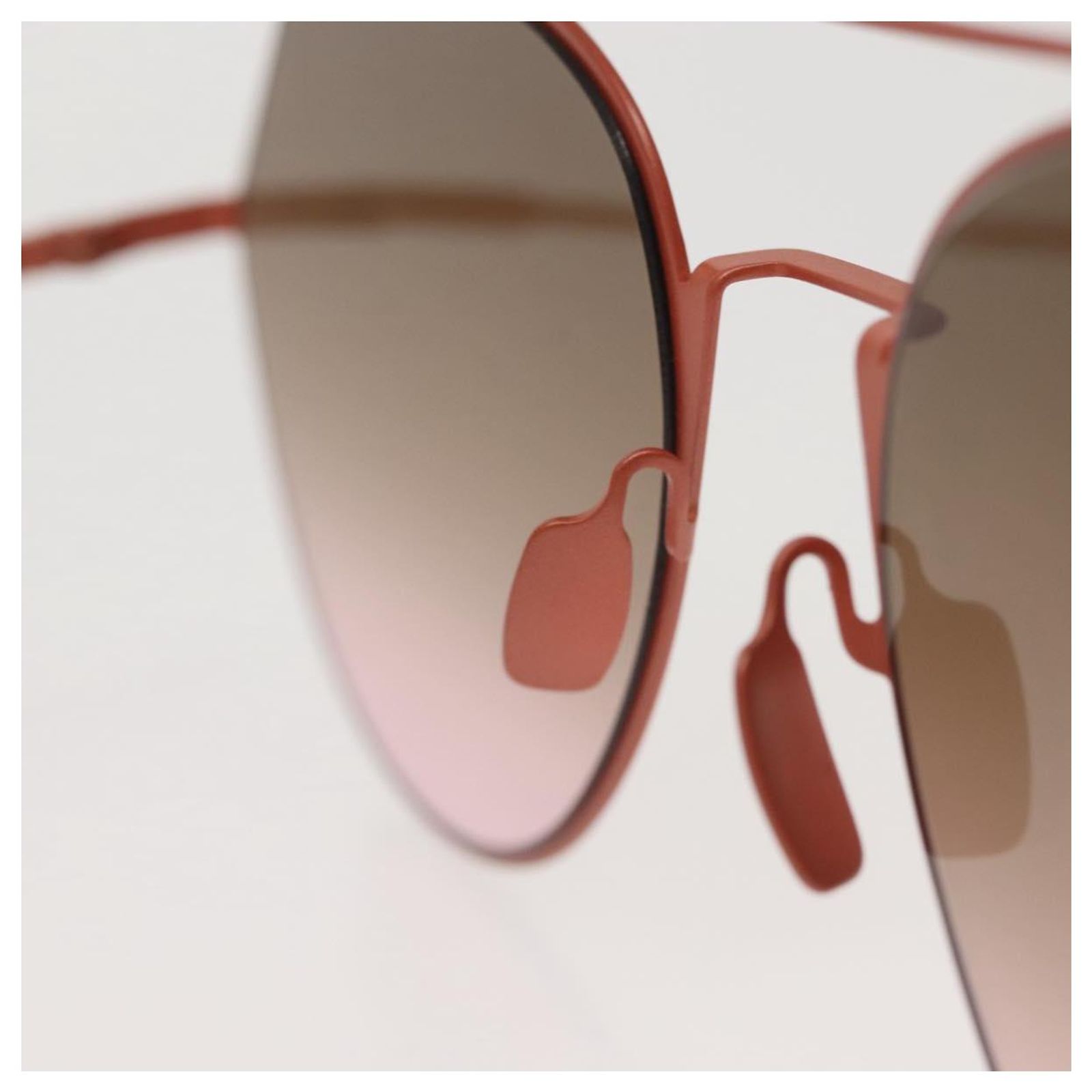 FENDI Sunglasses Plastic Pink Auth BA5954 ref.2532954 - Joli  display picture 1