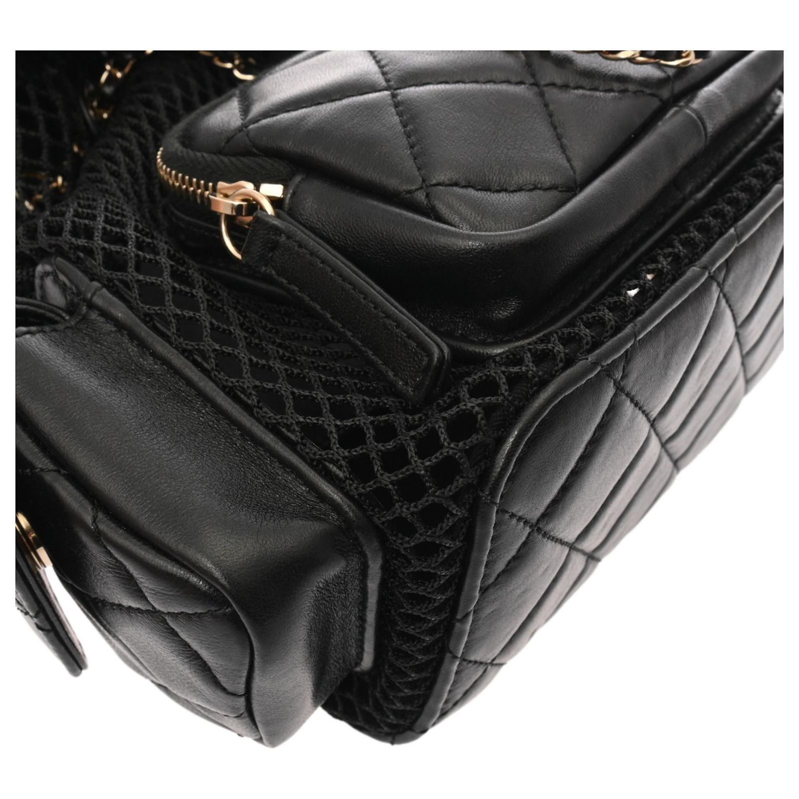 Chanel Matelasse Mesh Backpack Black Leather ref.2535355 (Sold
