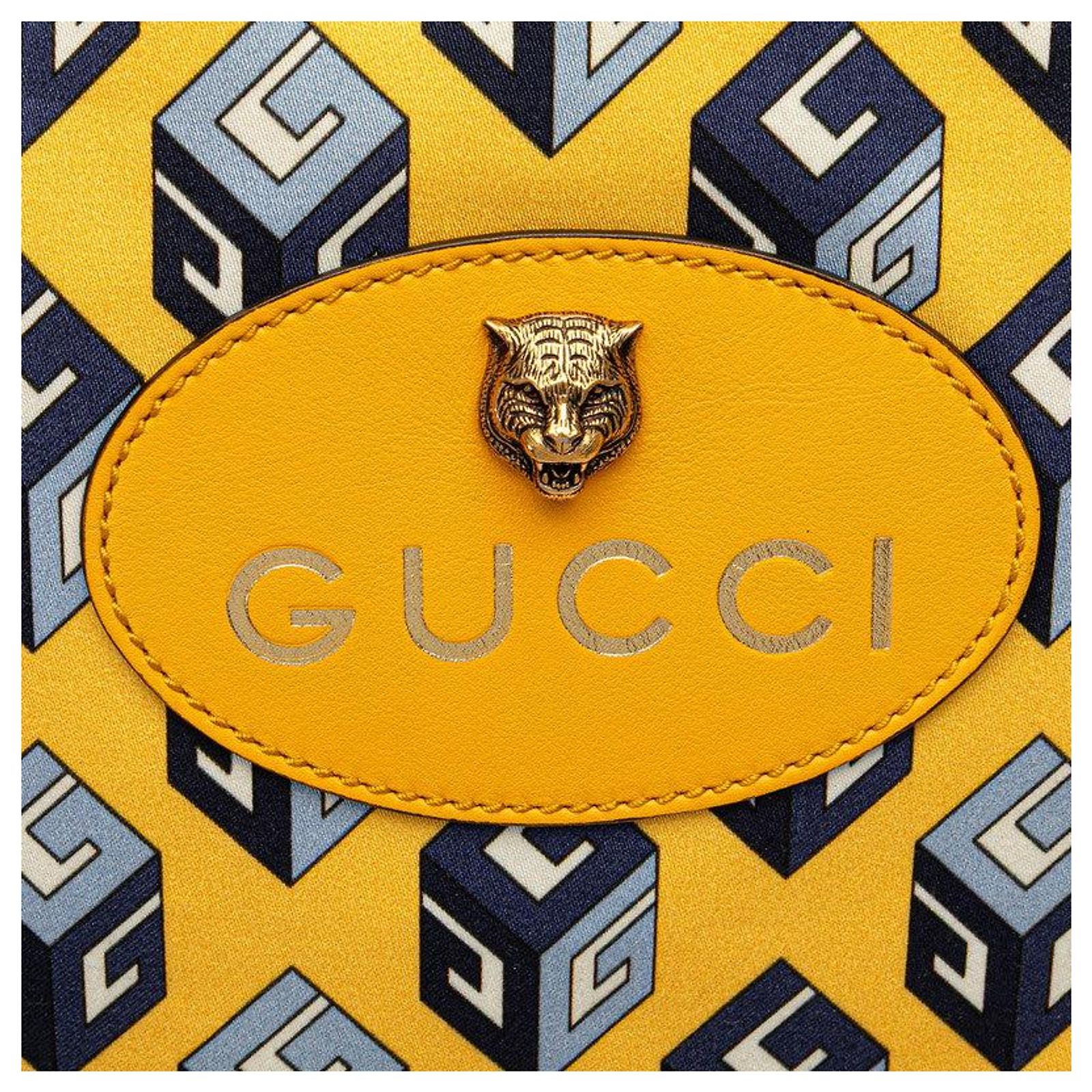 Gucci Drawstring Cube Nylon Leather Backpack Blue Yellow ref  display picture 2