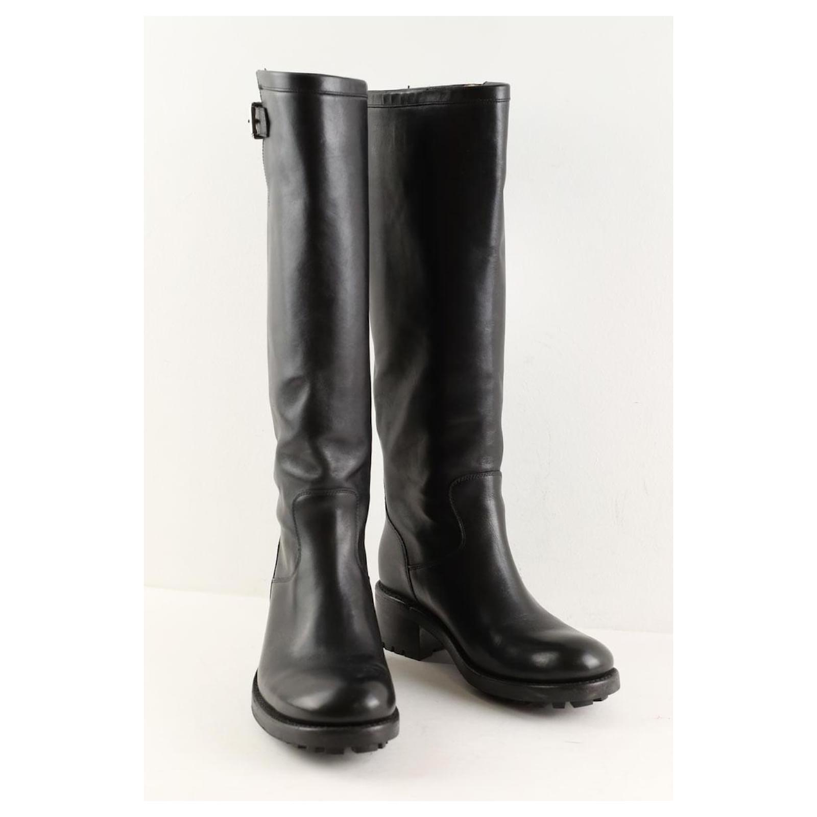 Free Lance Black leather biker boots ref.2537474 - Joli Closet