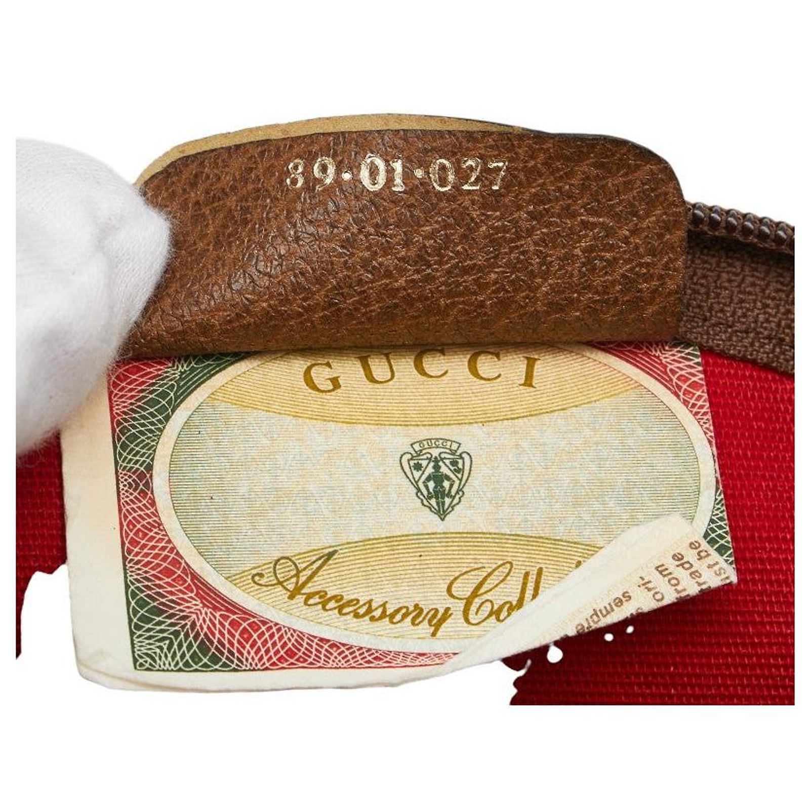 Gucci Old Gucci PVC Leather Pouch Brown ref.2538001 - Joli Closet