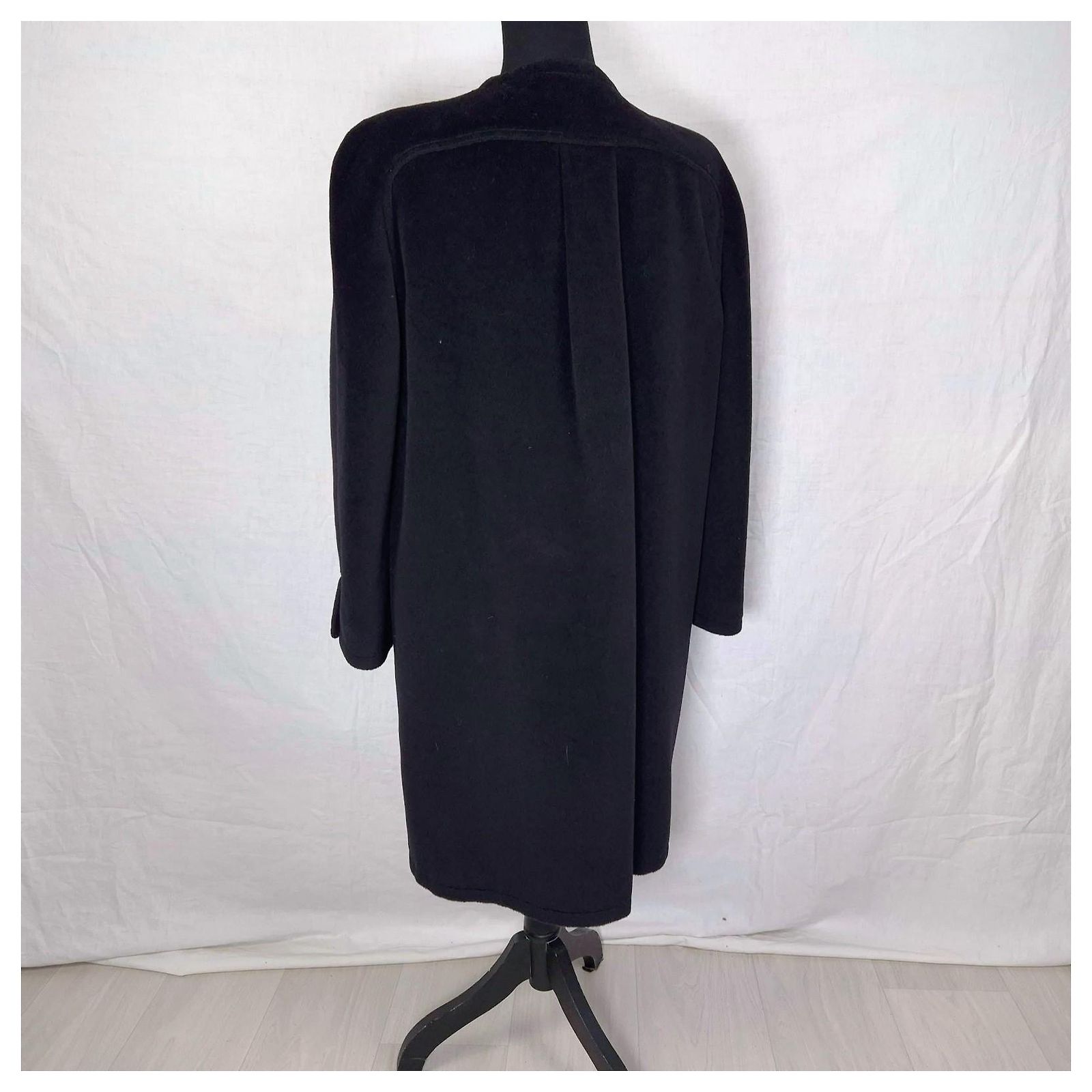 Valentino Garavani Valentino vintage black coat in wool and 