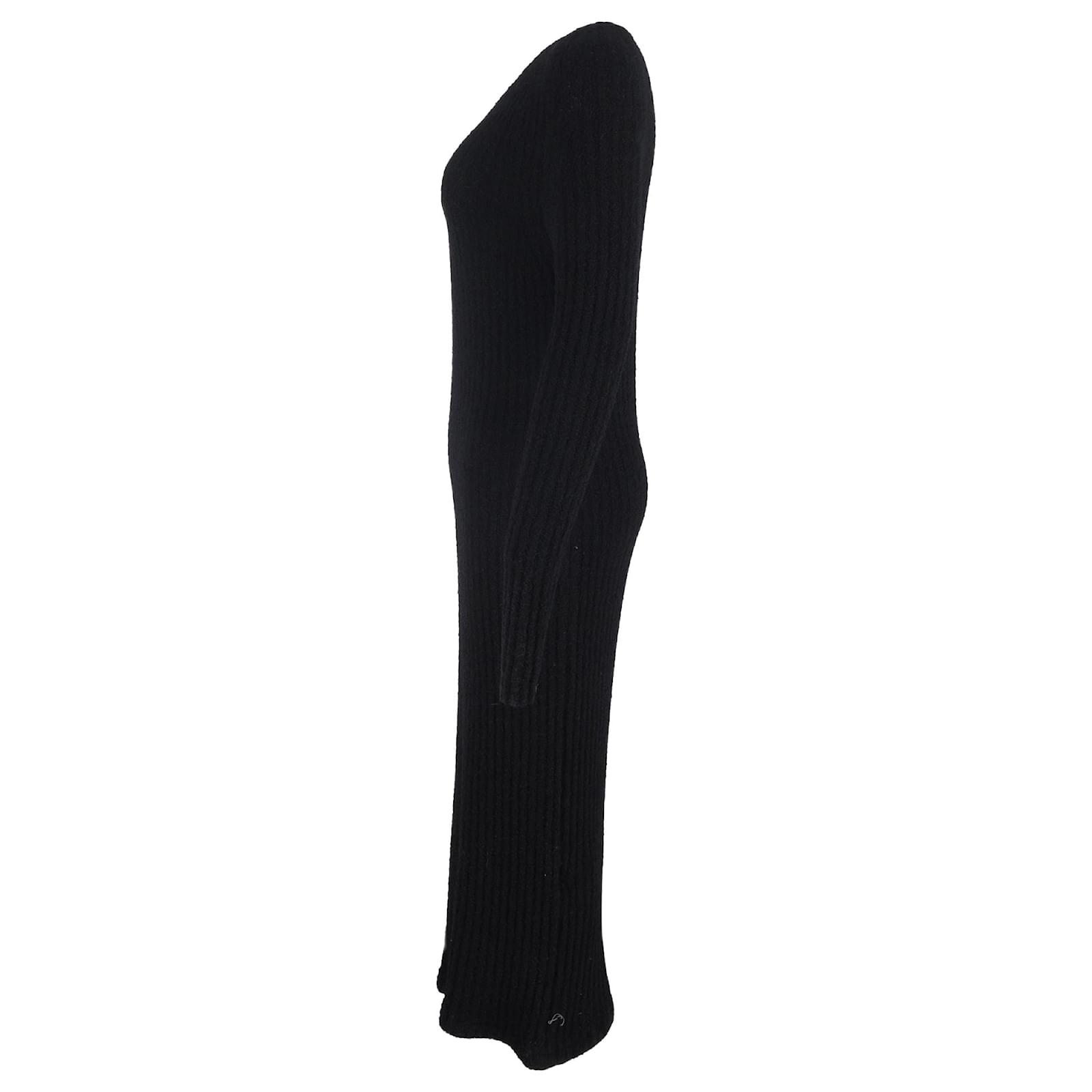 Totme Ribbed-Knit Long Sleeve Maxi Dress in Black Wool ref.2543228 - Joli  Closet